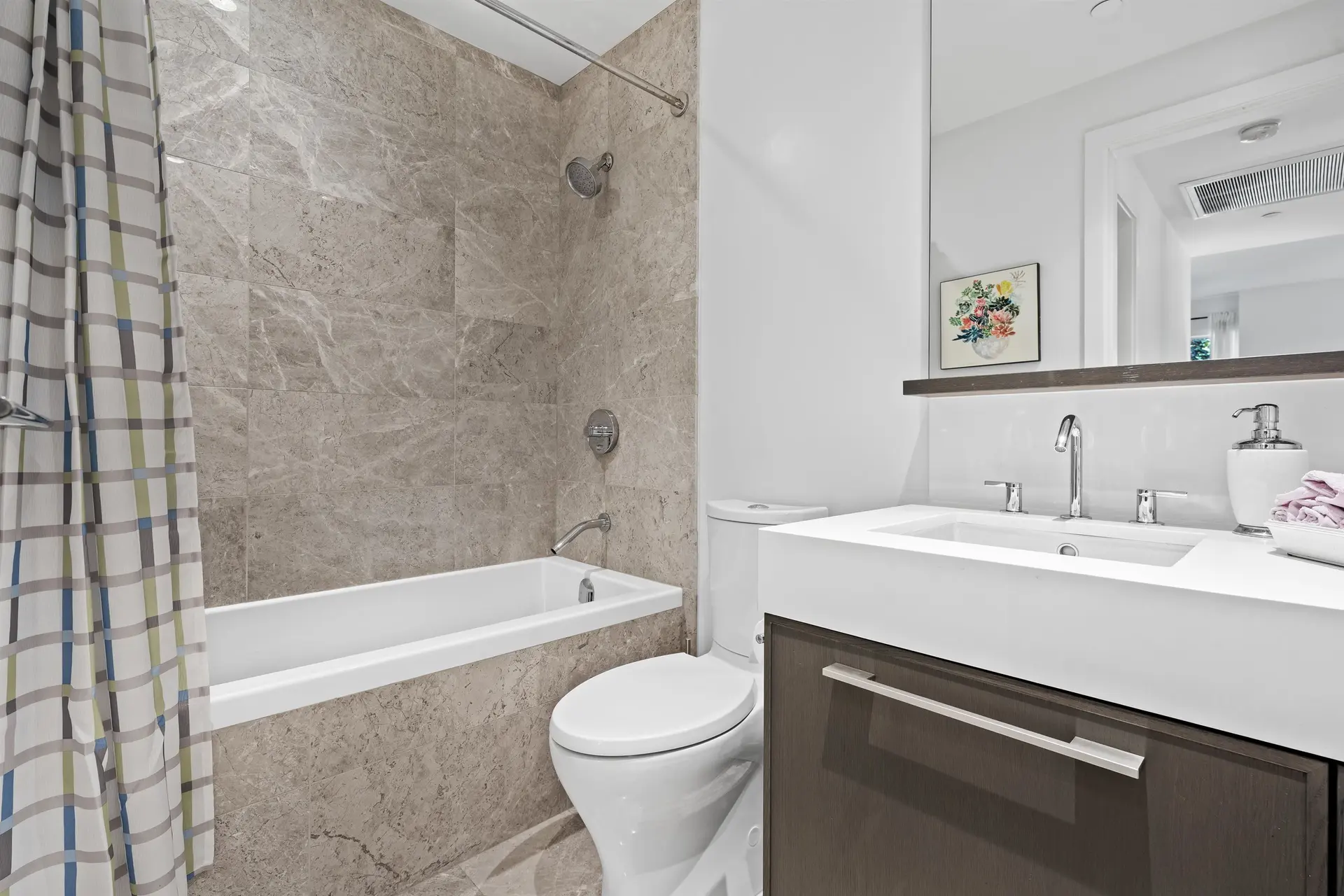 #103 1055 Ridgewood Drive - Image 13
