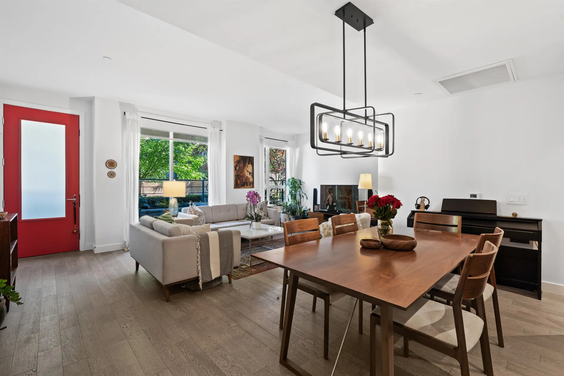 #103 1055 Ridgewood Drive - Image 5