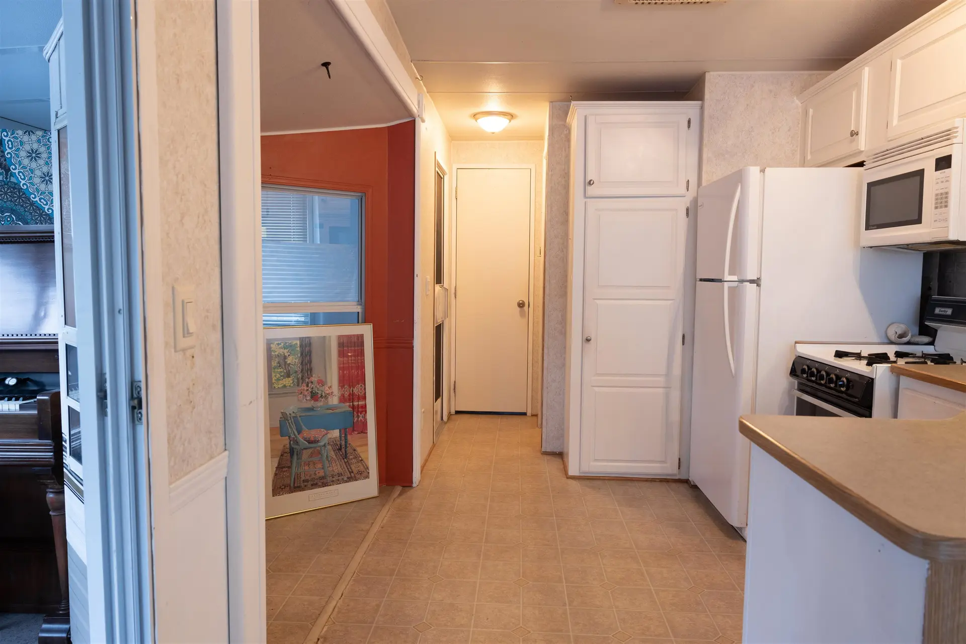 #184 14600 Morris Valley Road - Image 10