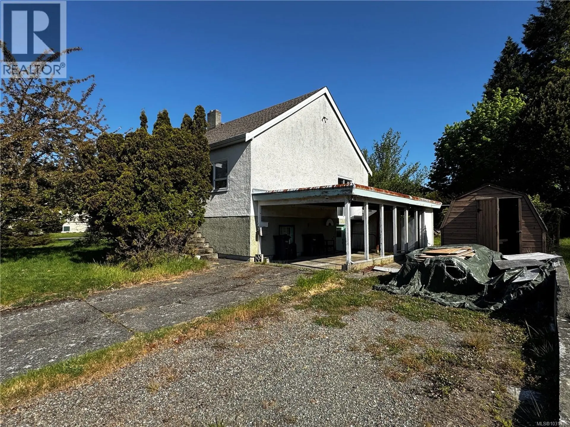 385 Kinver St - Image 2