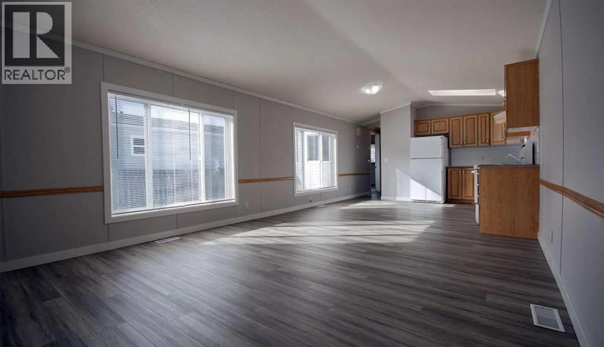 33, 6101 20th Avenue - Image 5