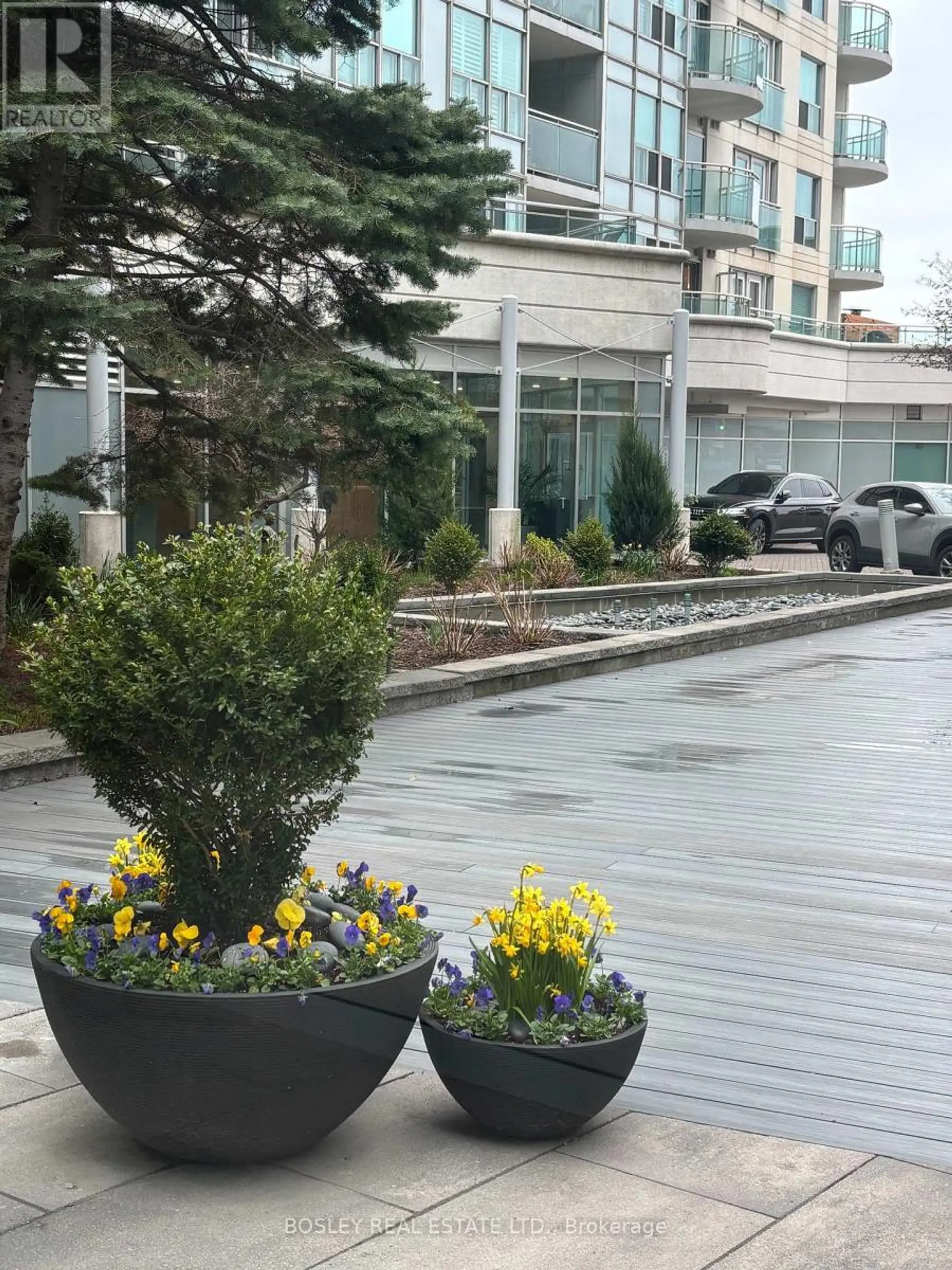 #106 600 QUEENS QUAY WEST - Image 8
