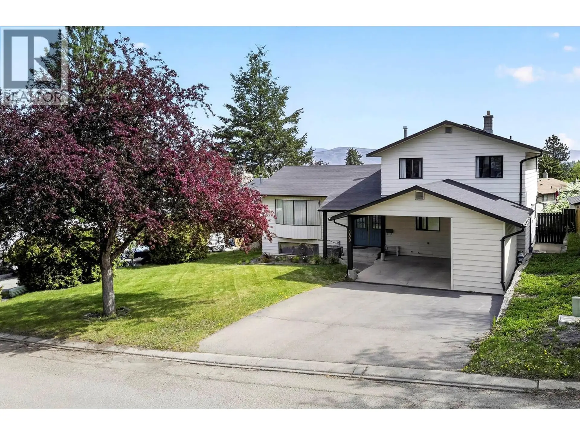 Property at 880 Fleming Drive, Kamloops, BC
