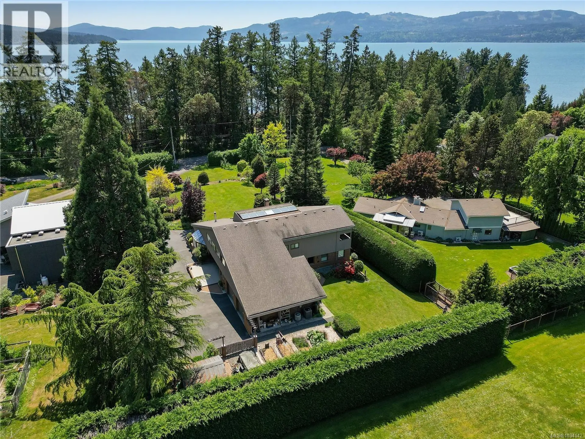 Property at 564 Towner Rd, North Saanich, BC