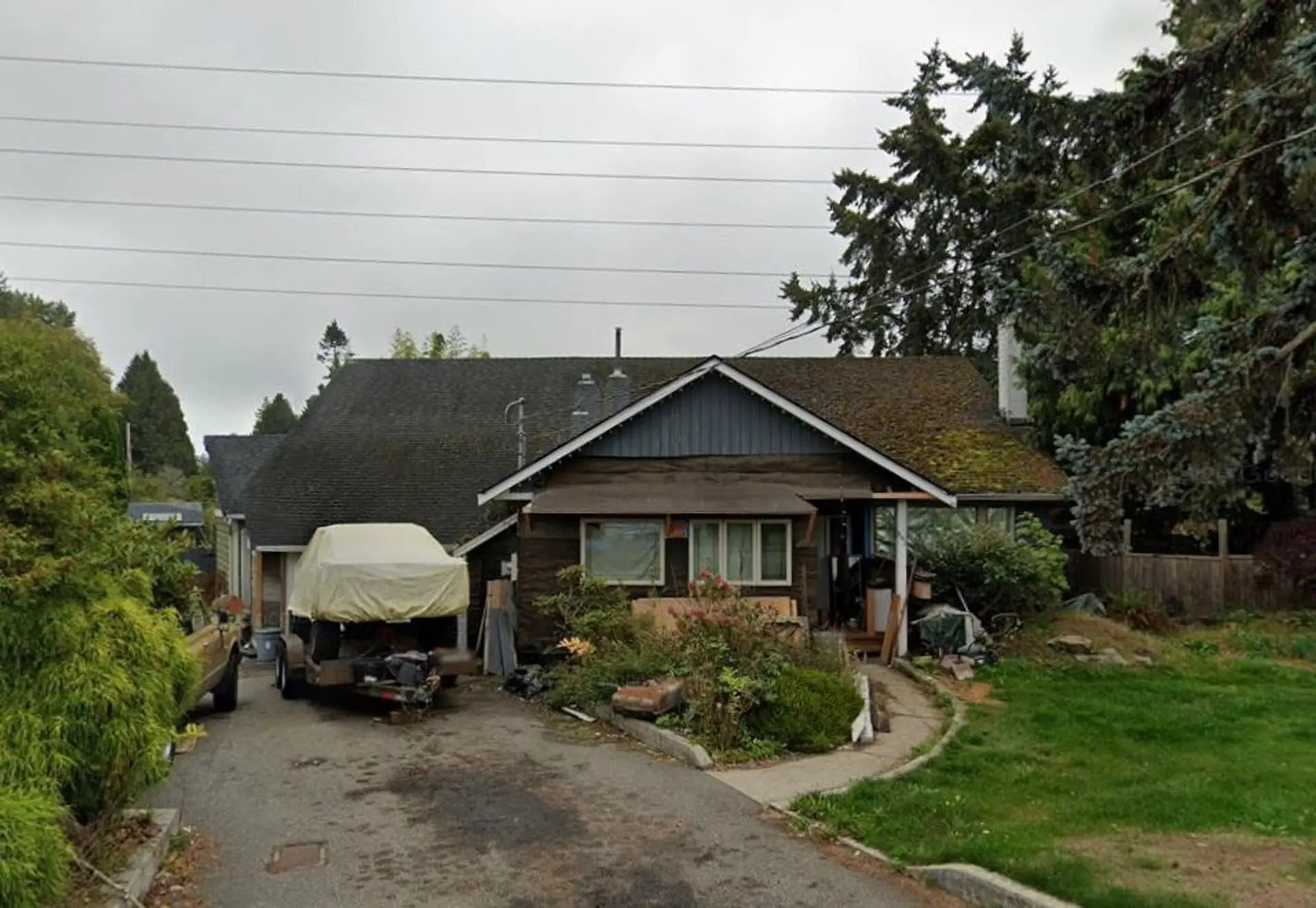 Property at 892 53a Street, Tsawwassen, BC