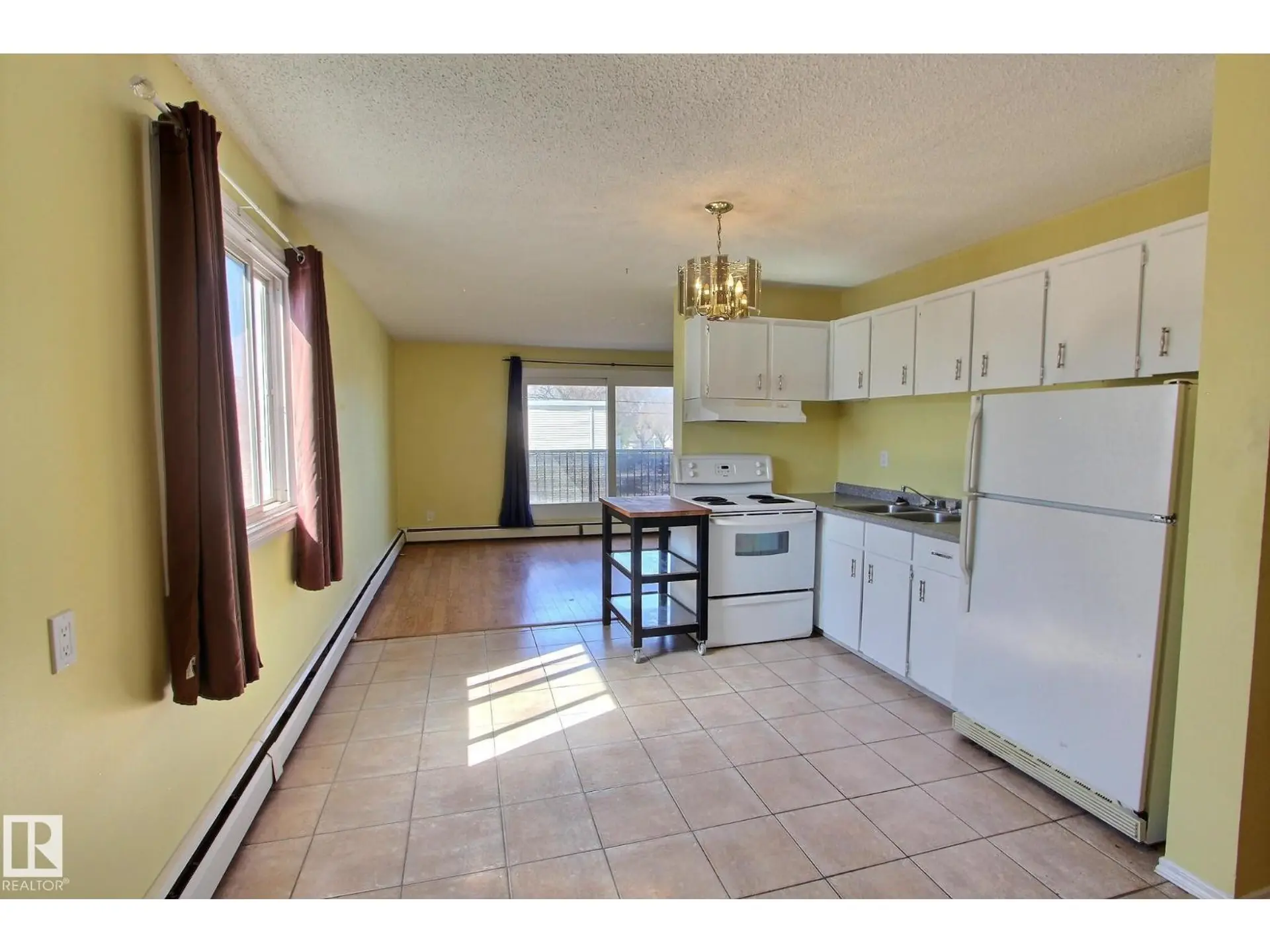 #305 10740 105 ST NW - Image 4