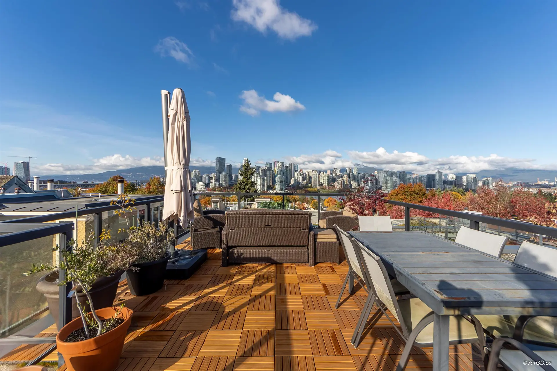 Property at 1017 W 8th Avenue, Vancouver, BC