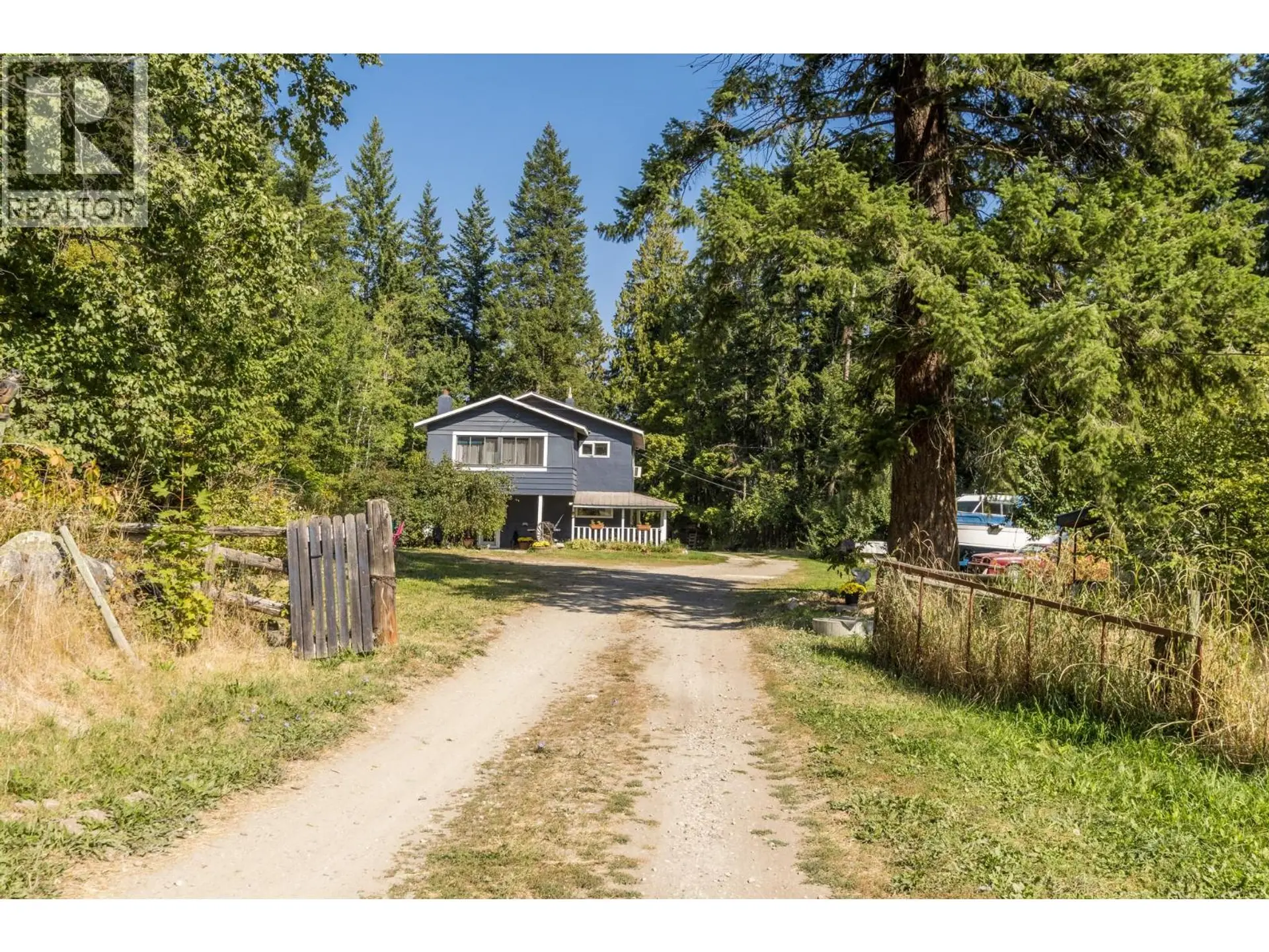 Property at 3591 65 Avenue NW, Salmon Arm, BC