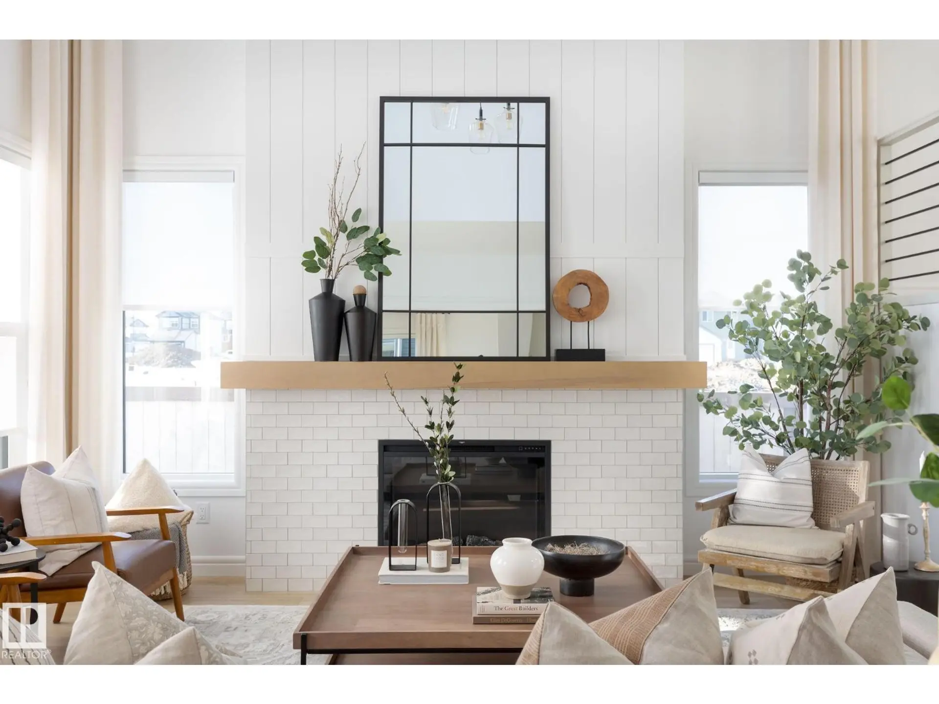 214 SEDUM WY - Image 2