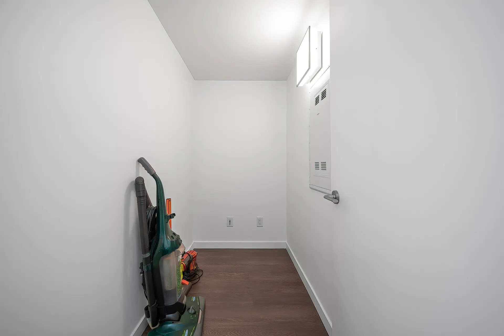 #915 5665 Boundary Road - Image 13