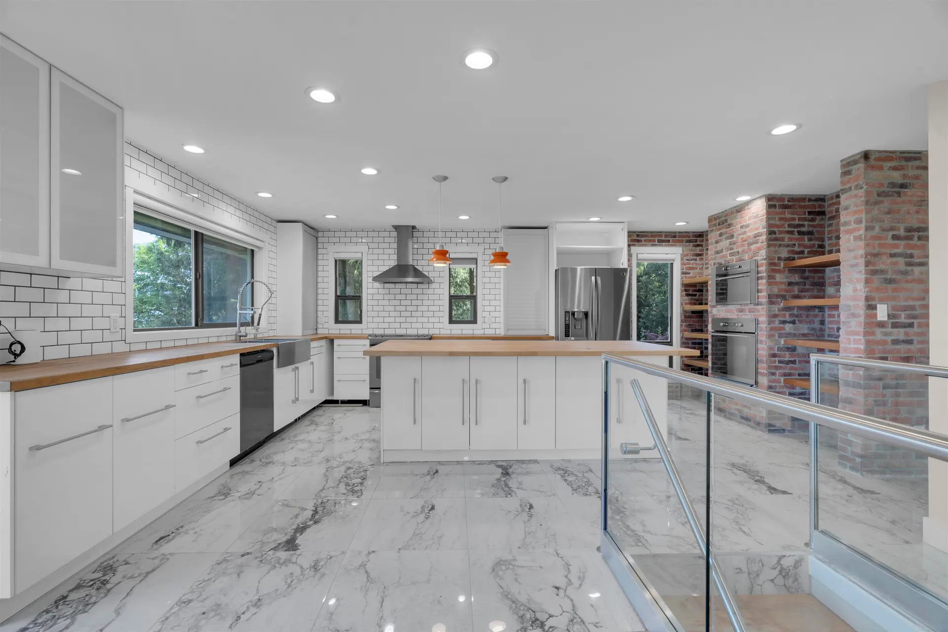 Property at 36566 Sumas Mountain Road, Abbotsford, BC