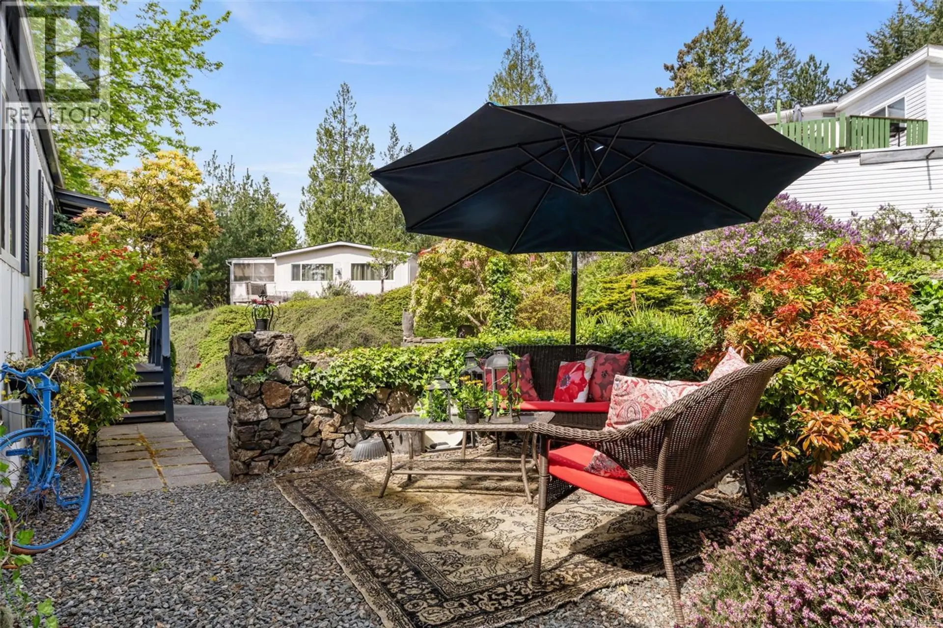 #61 5838 Blythwood Rd - Image 14