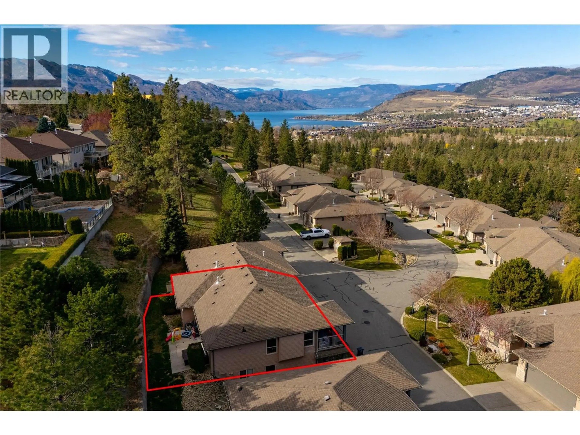 #6 3512 Ridge Boulevard - Image 16