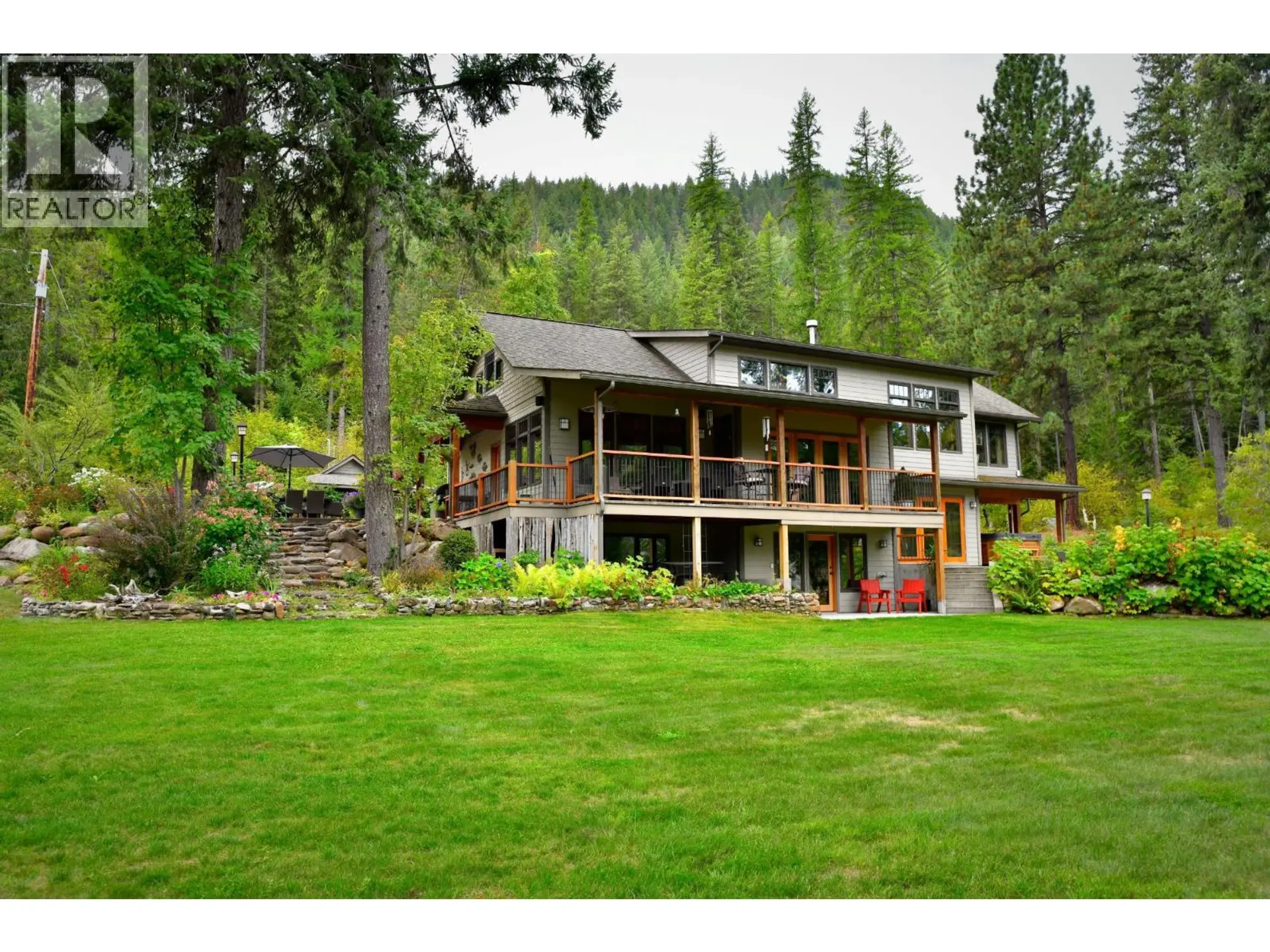 Property at 2660 SHOREACRES-GOOSE CREEK Road, Shoreacres, BC