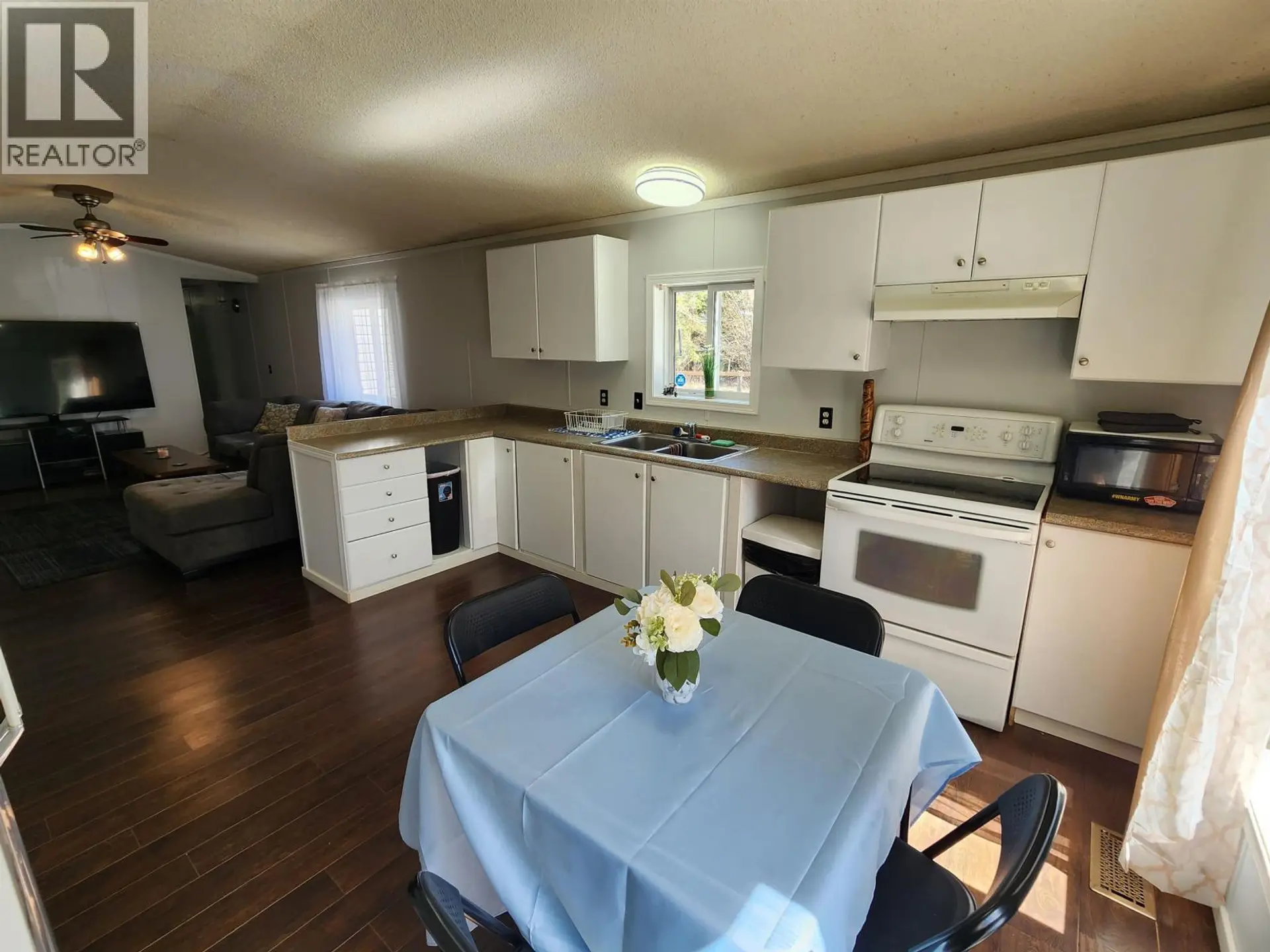 16110 WRIGHT CREEK ROAD - Image 9