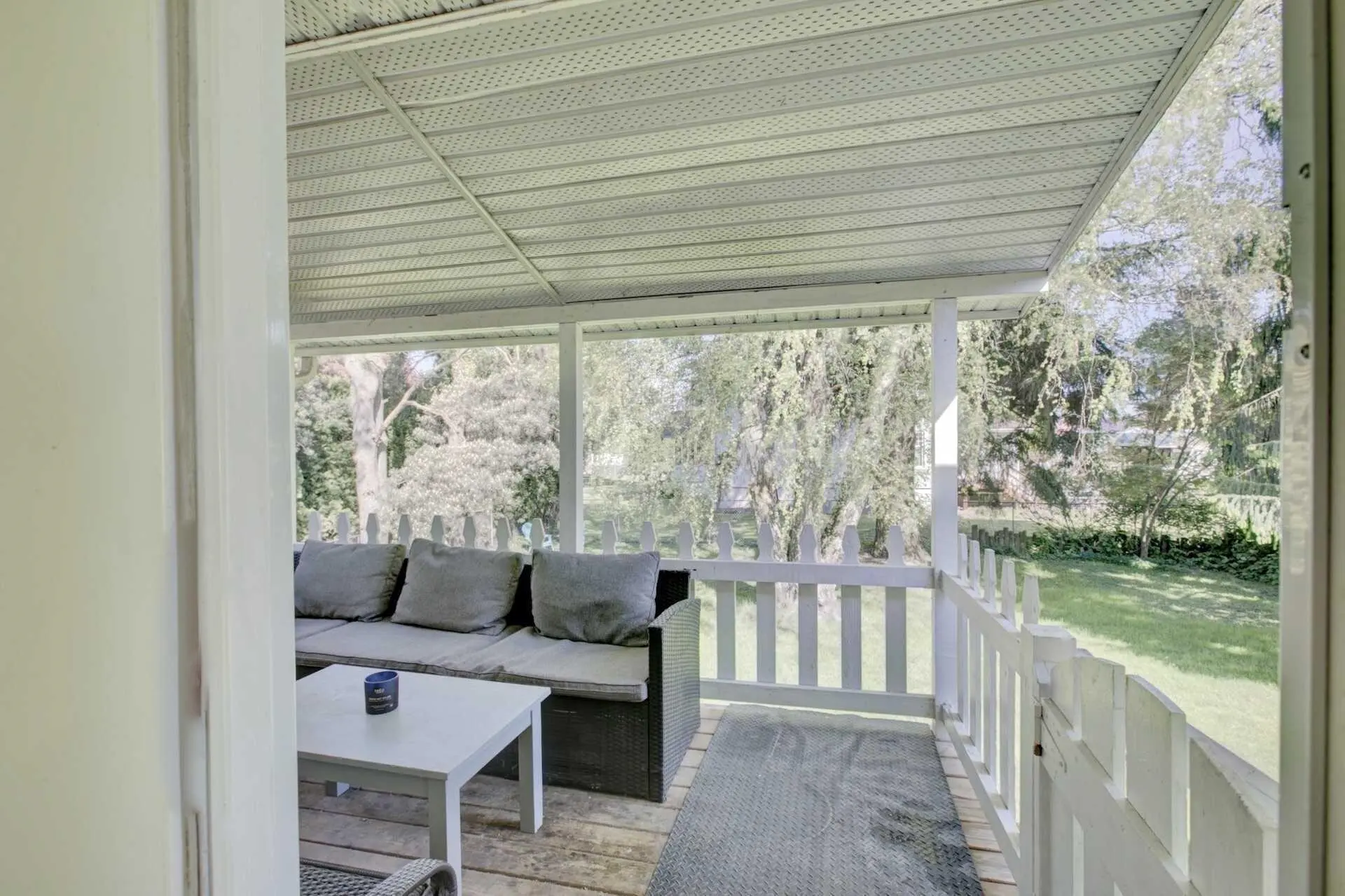 8505 Howard Crescent - Image 18