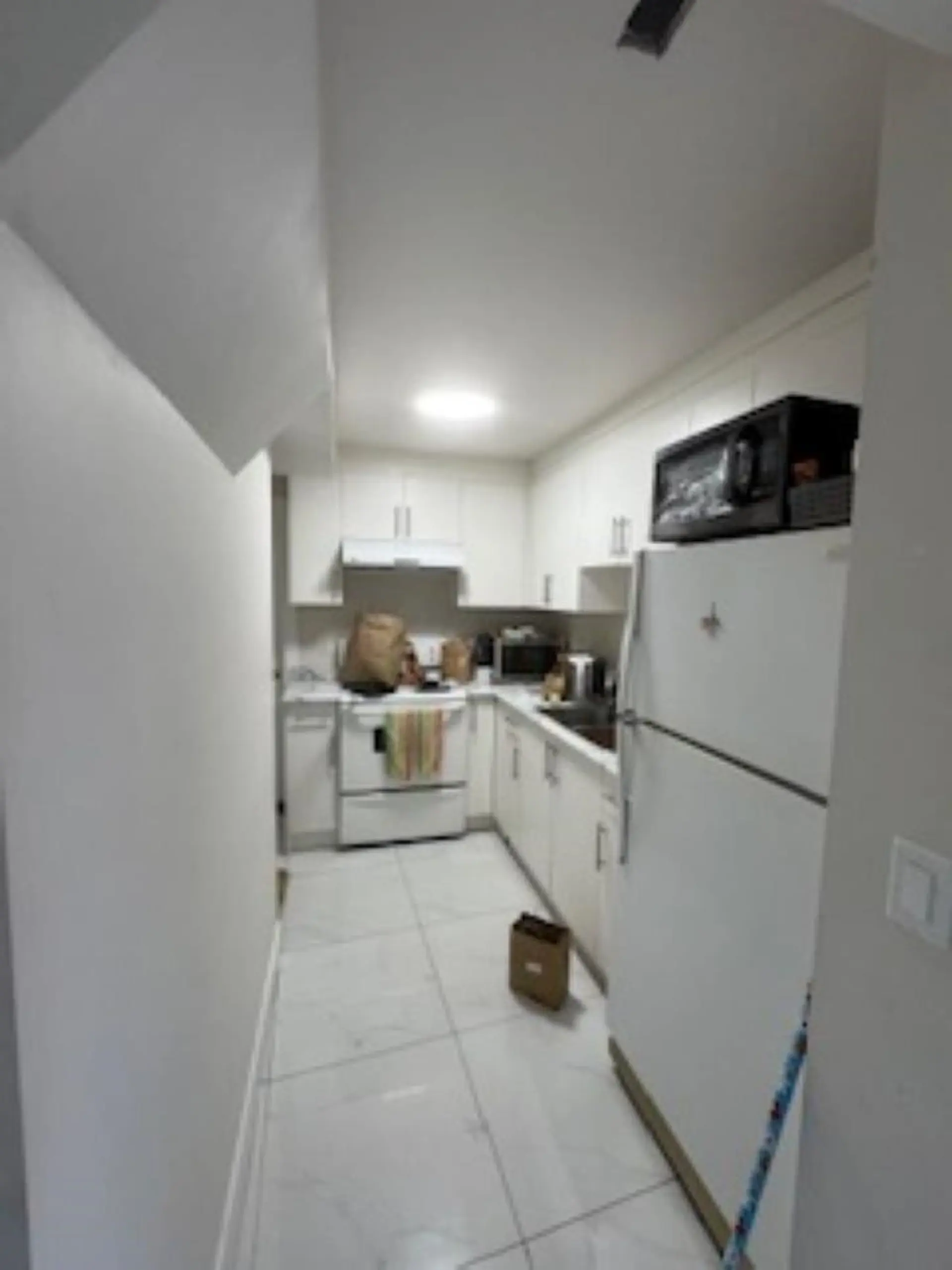 8868 Roslin Place - Image 16