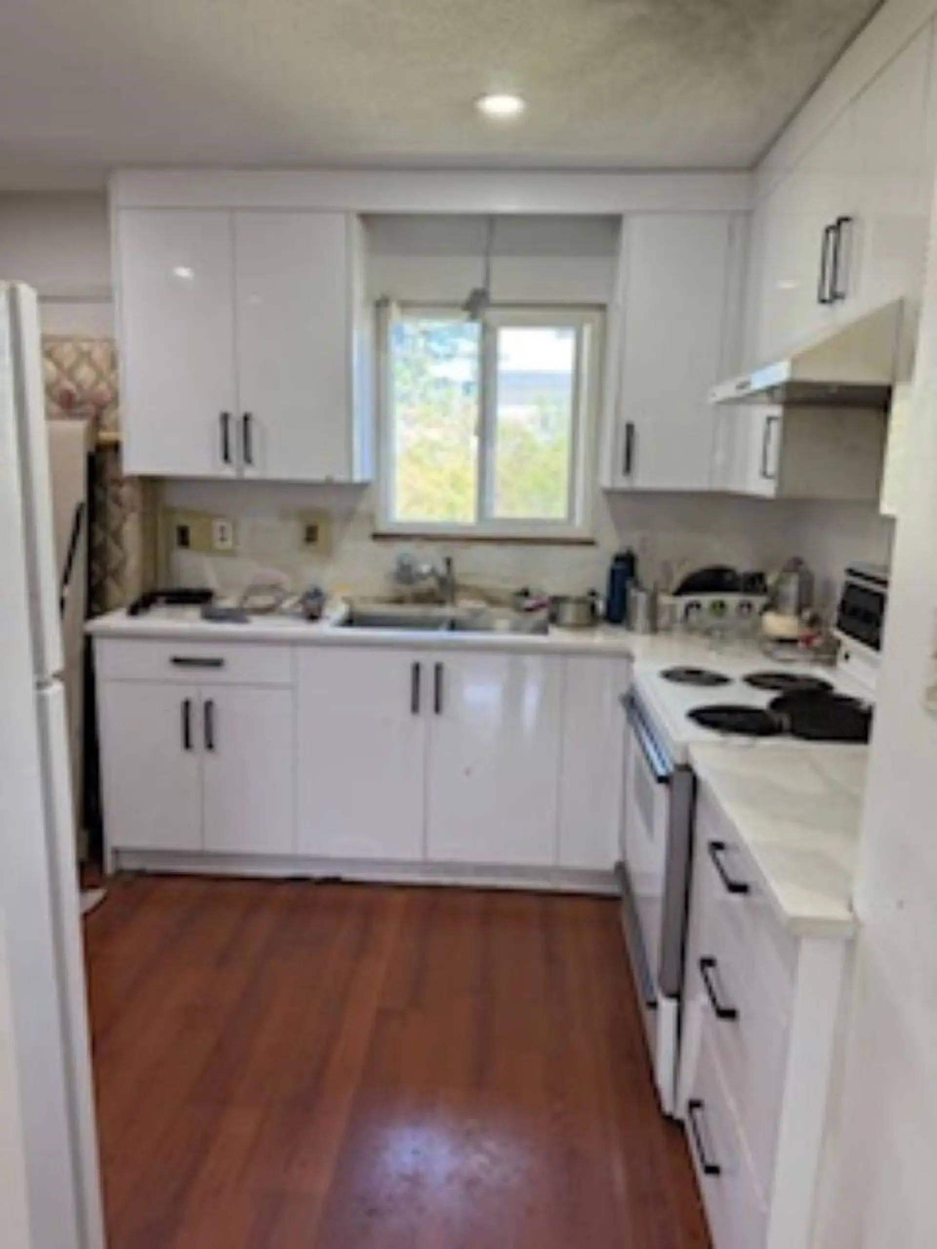 8868 Roslin Place - Image 4