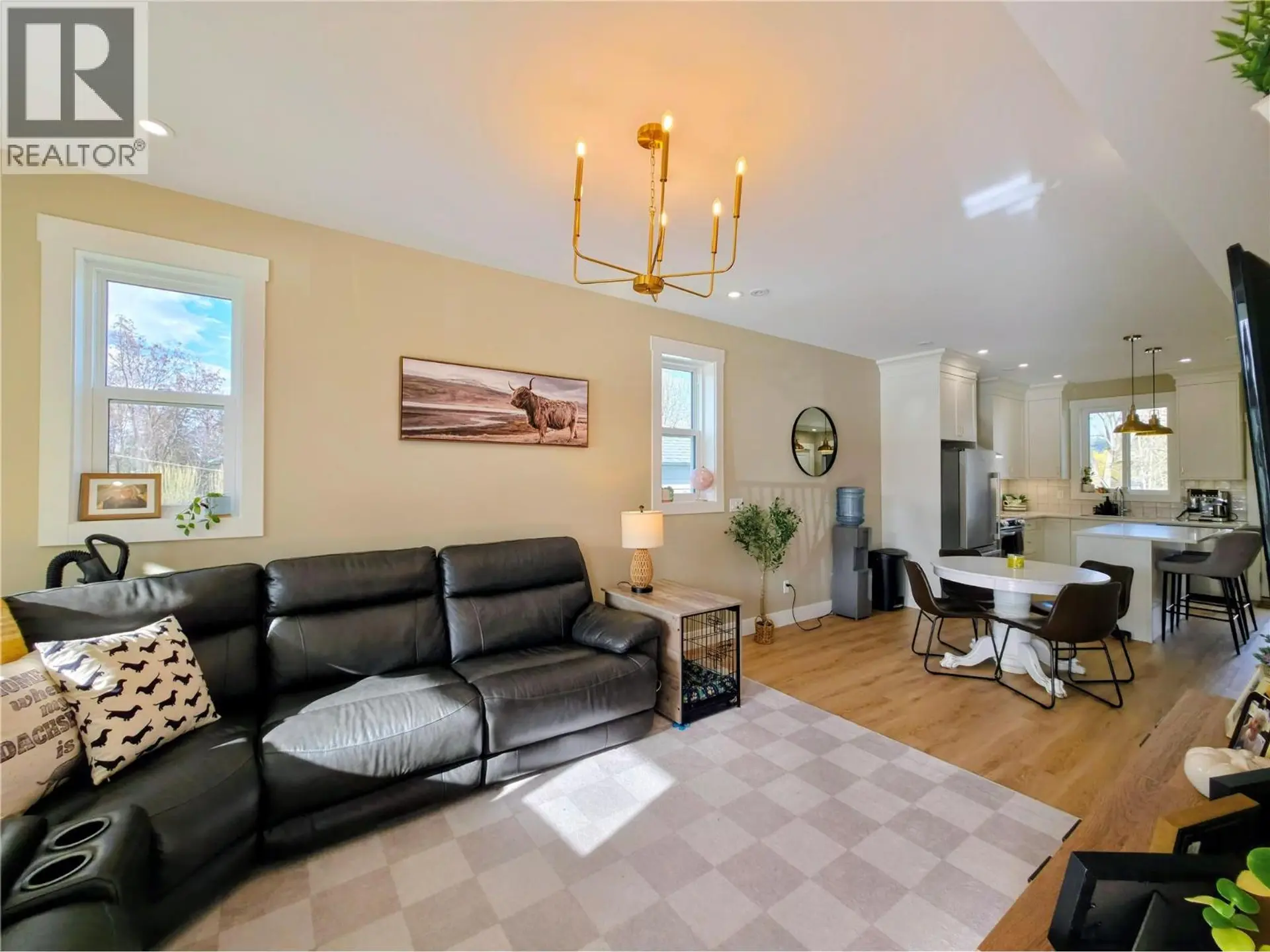 #A & C 126 13th Avenue S - Image 5