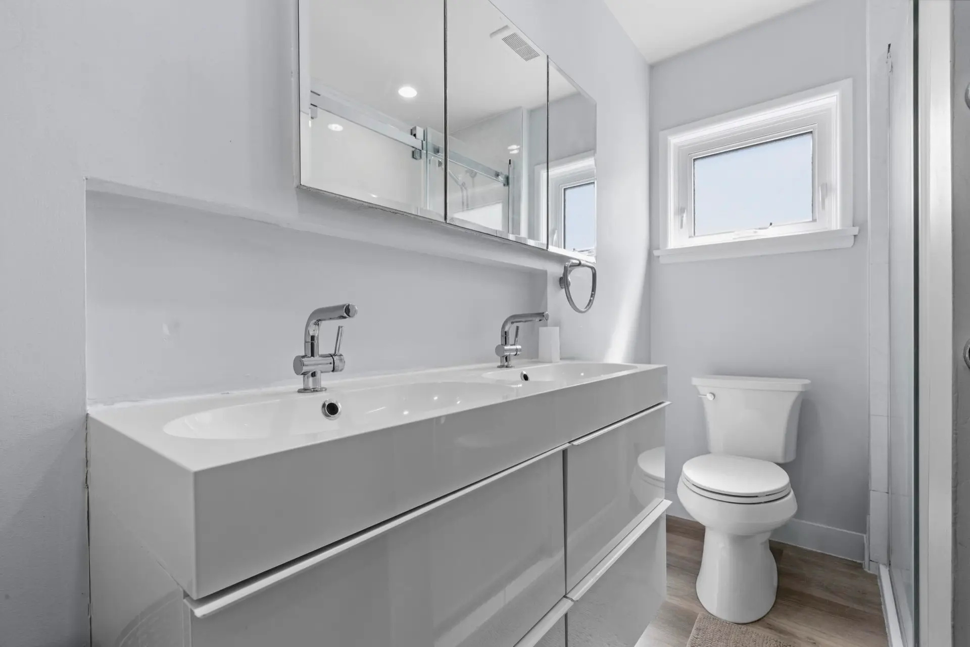 45 Renfrew Street - Image 9