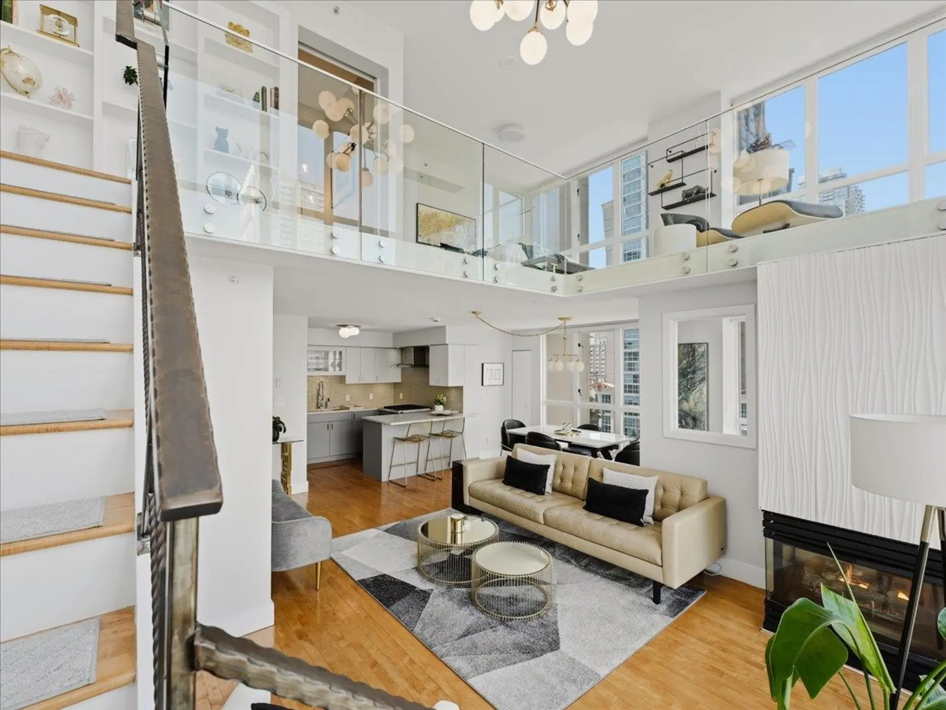 Property at #805 1238 Richards Street, Vancouver, BC
