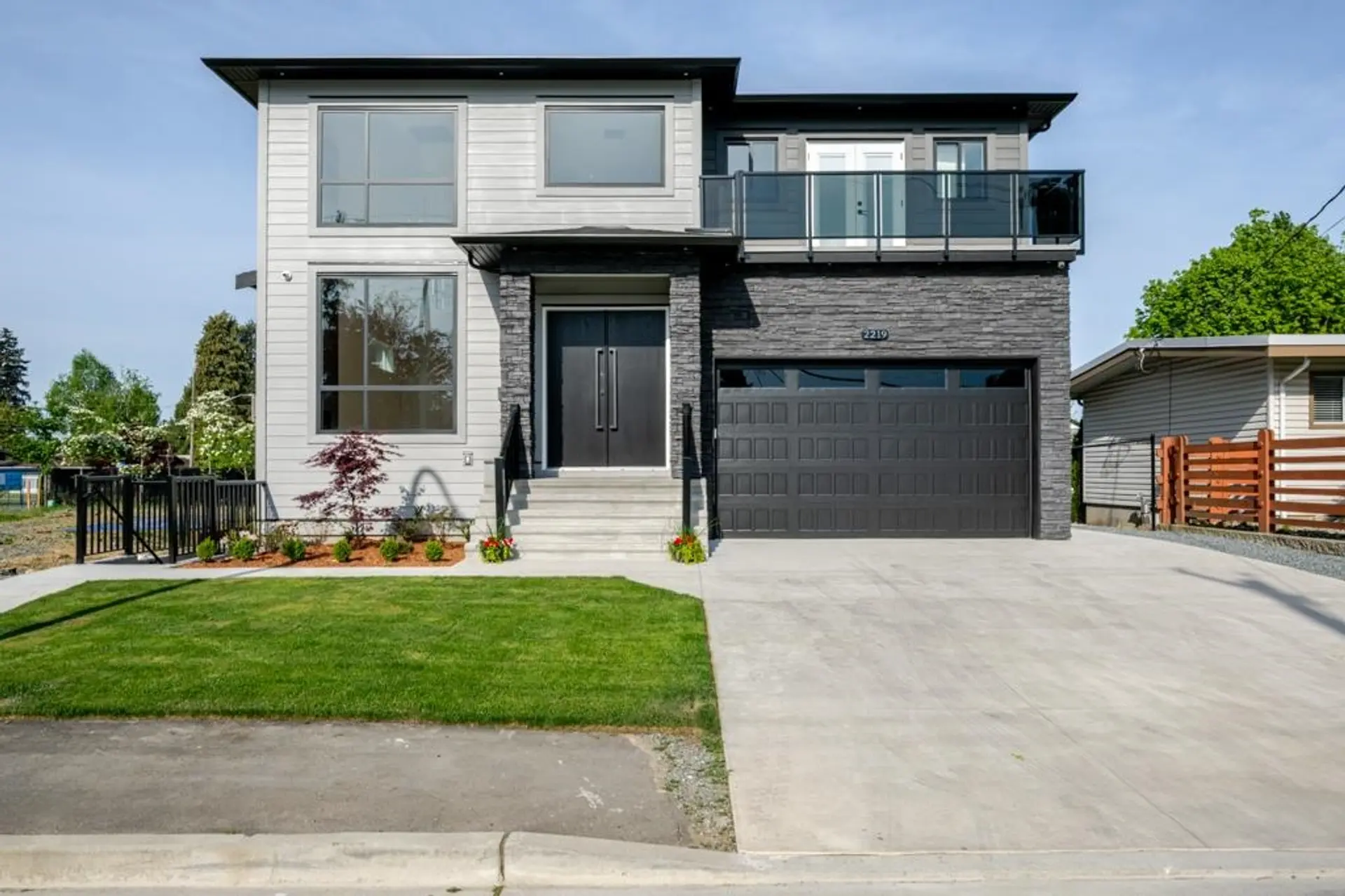Property at 2219 Lynden Street, Abbotsford, BC