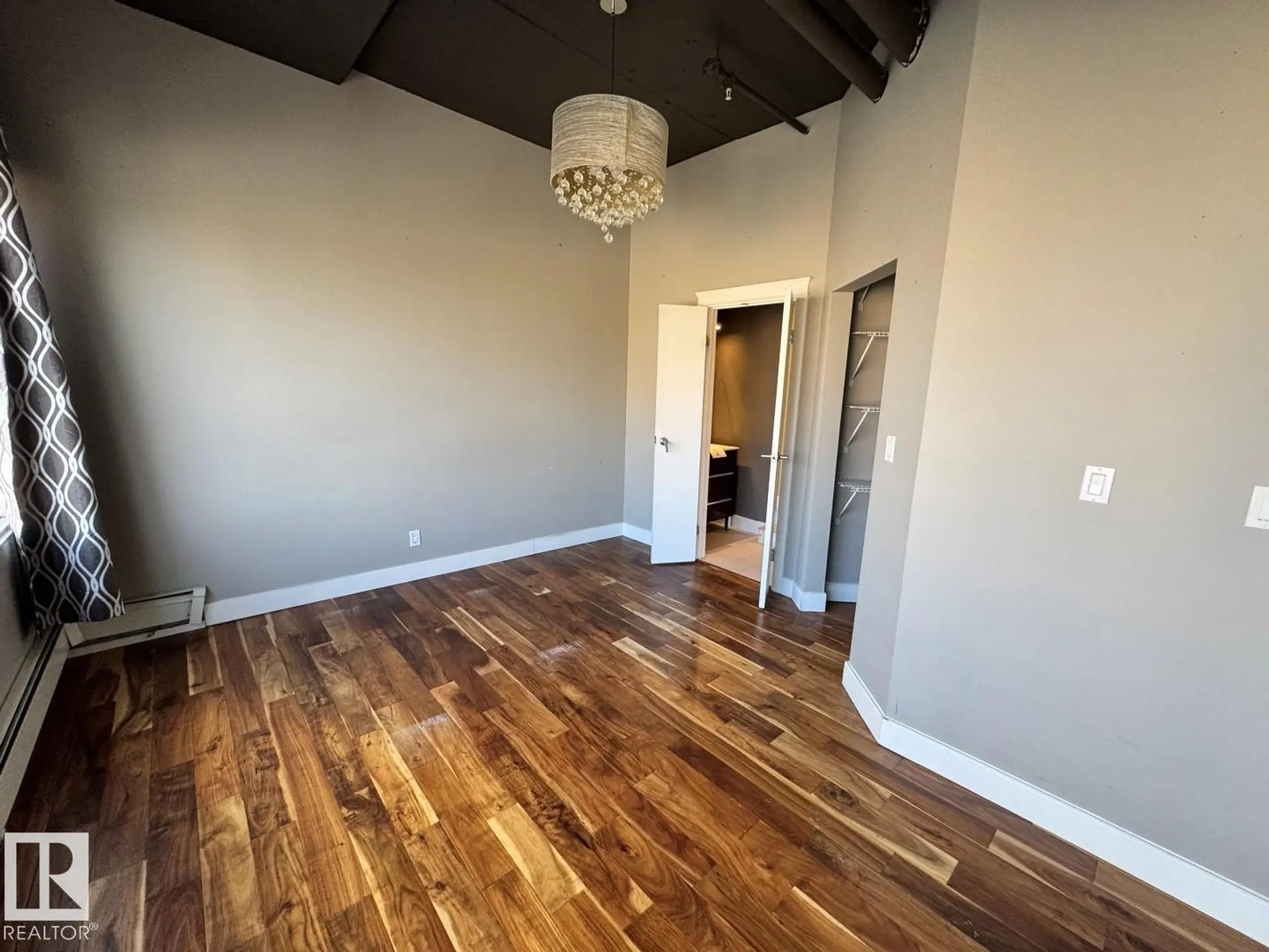 #304 10179 105 ST NW - Image 10