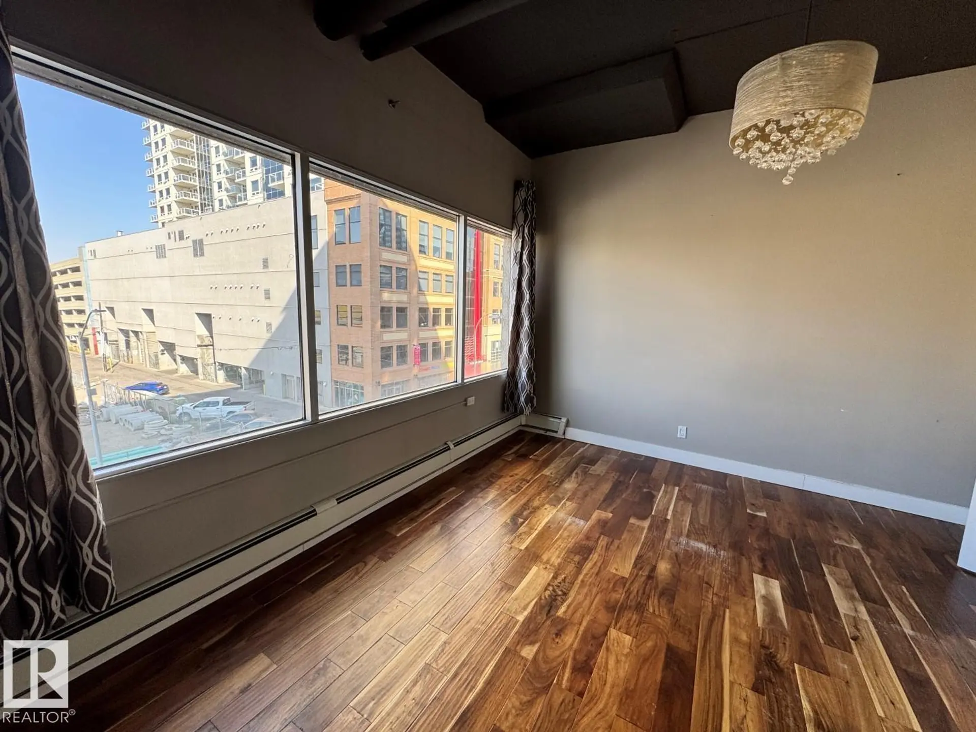 #304 10179 105 ST NW - Image 9