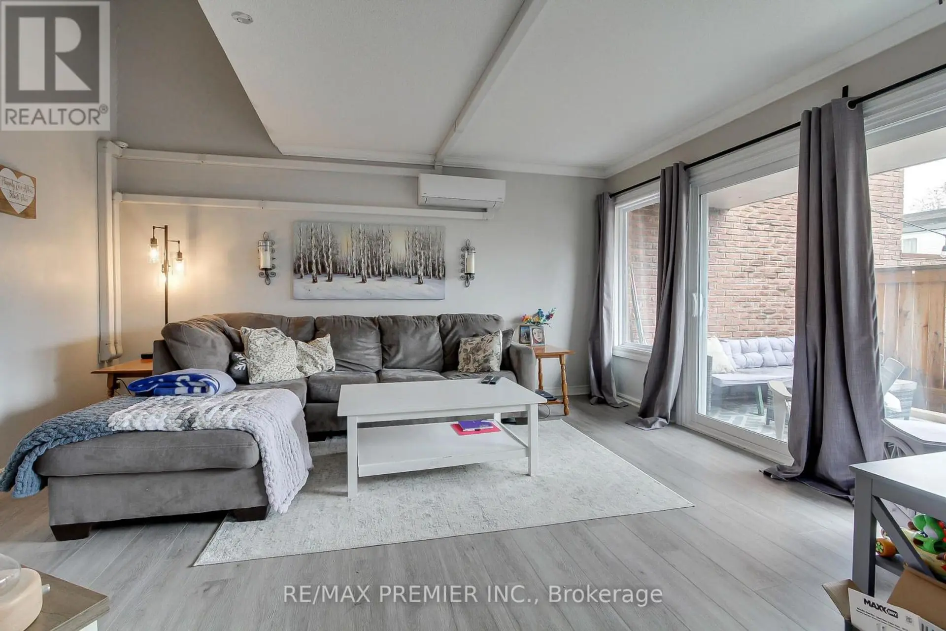 213 MILESTONE CRESCENT - Image 4