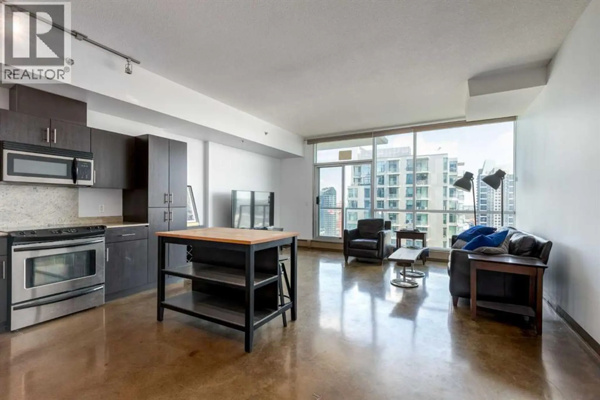 #2010 135 13 Avenue SW - Image 5