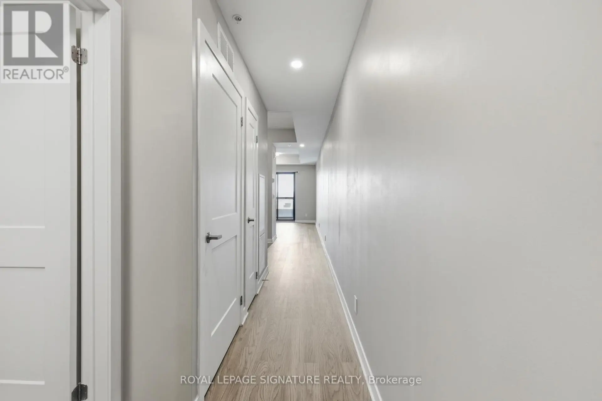 #1103 15 QUEEN STREET S - Image 7