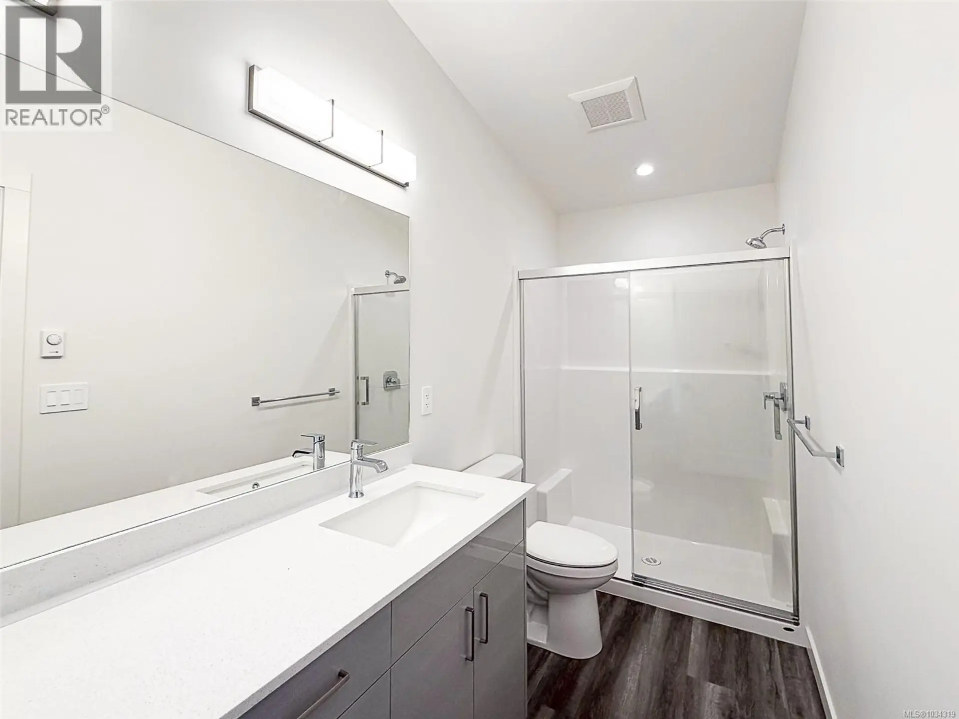 #34 3025 Royston Rd - Image 11