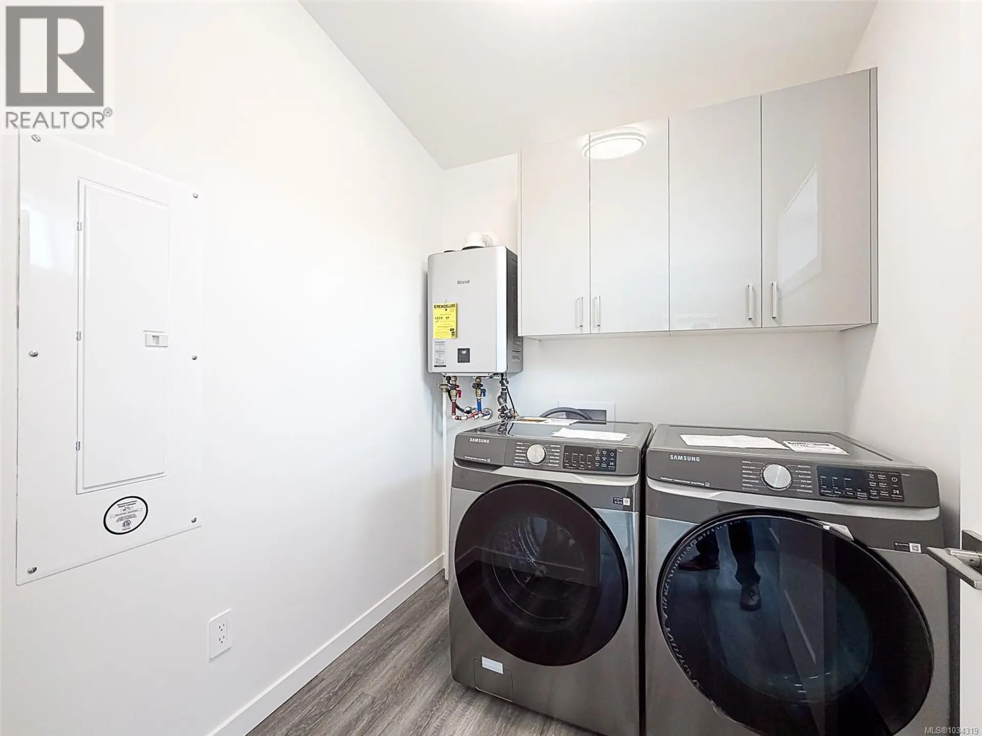 #34 3025 Royston Rd - Image 18