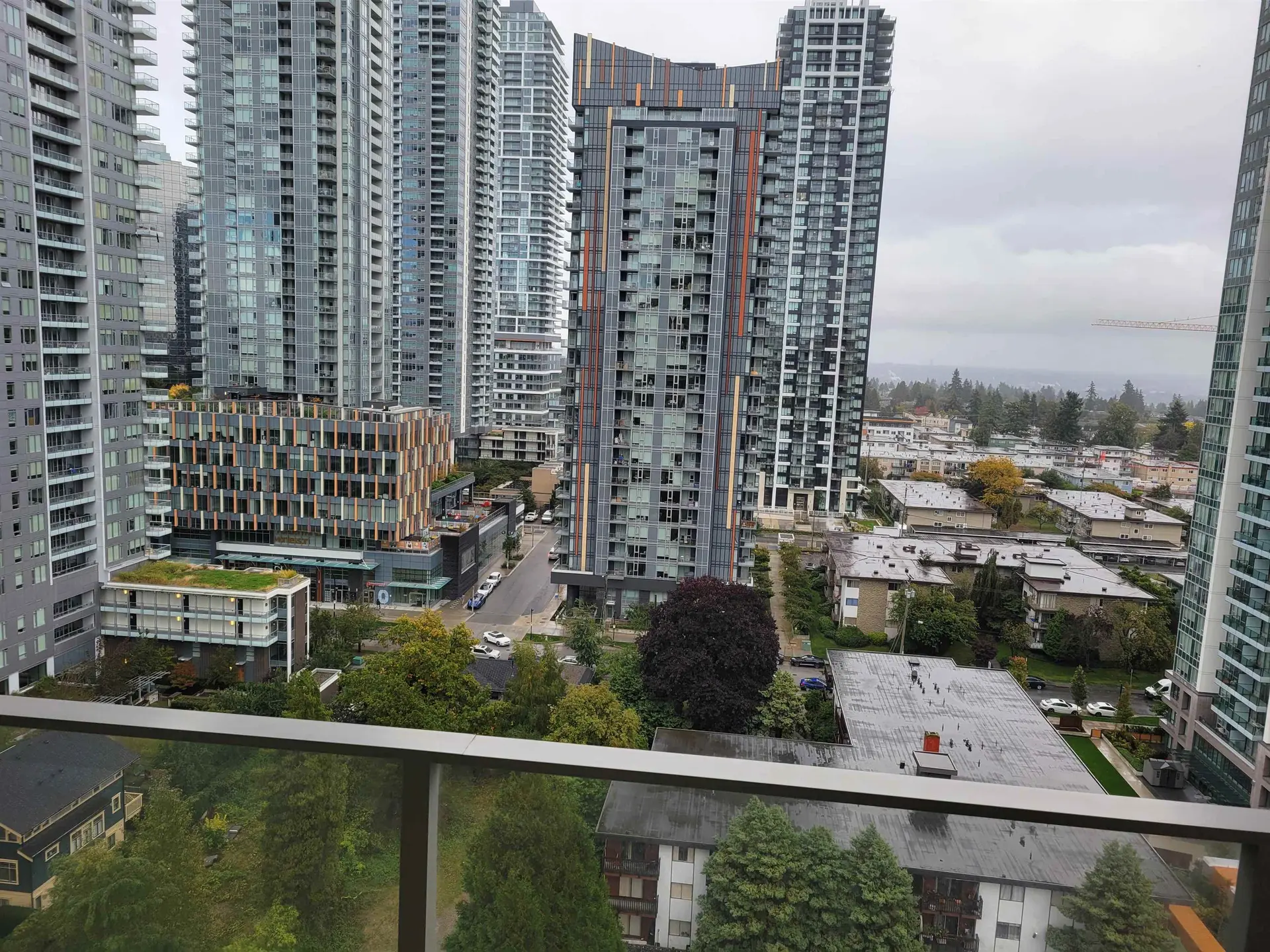 #1305 6288 Cassie Avenue - Image 17