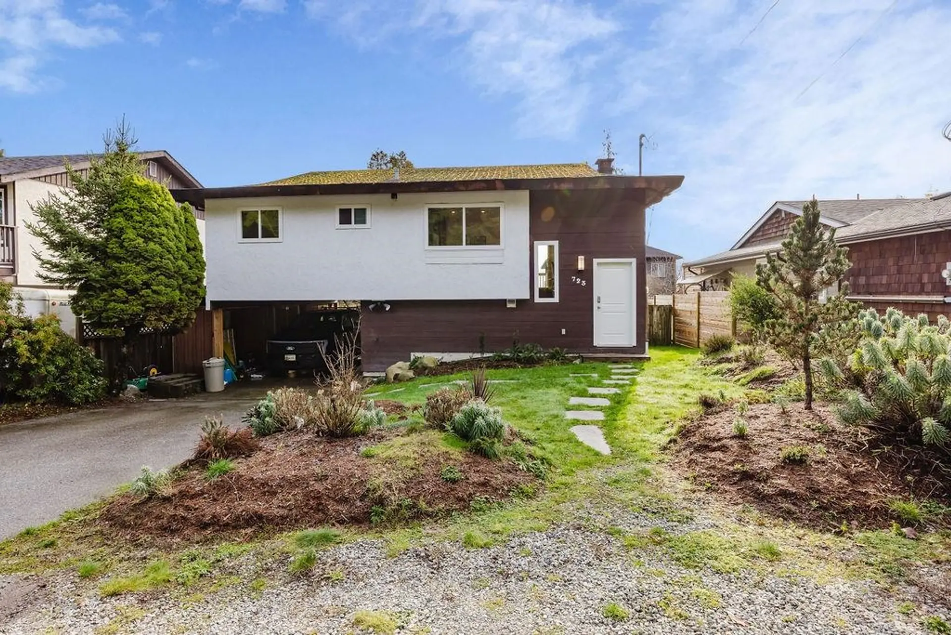 Property at 723 Tricklebrook Way, Gibsons, BC