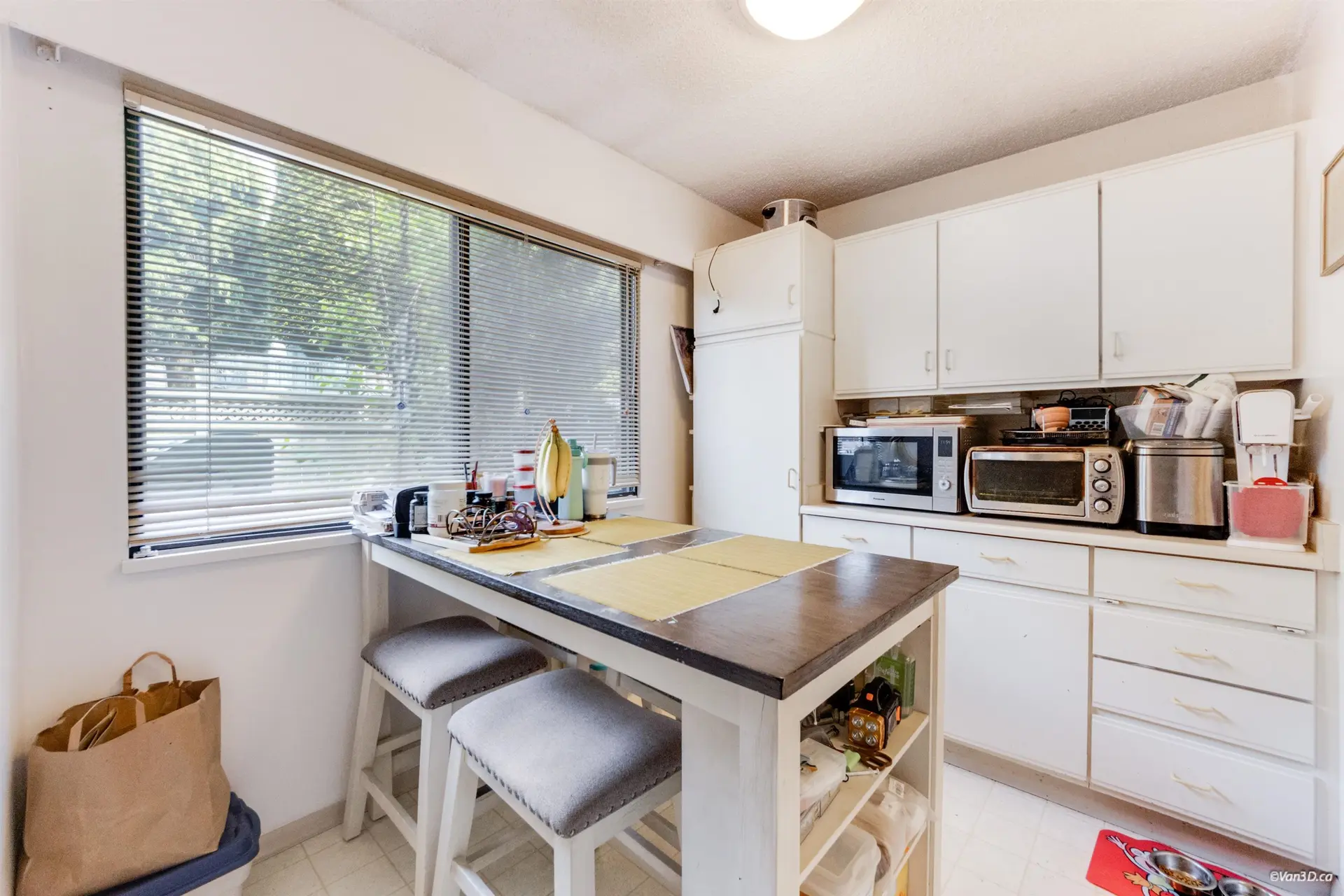 6884 Bromley Court - Image 10