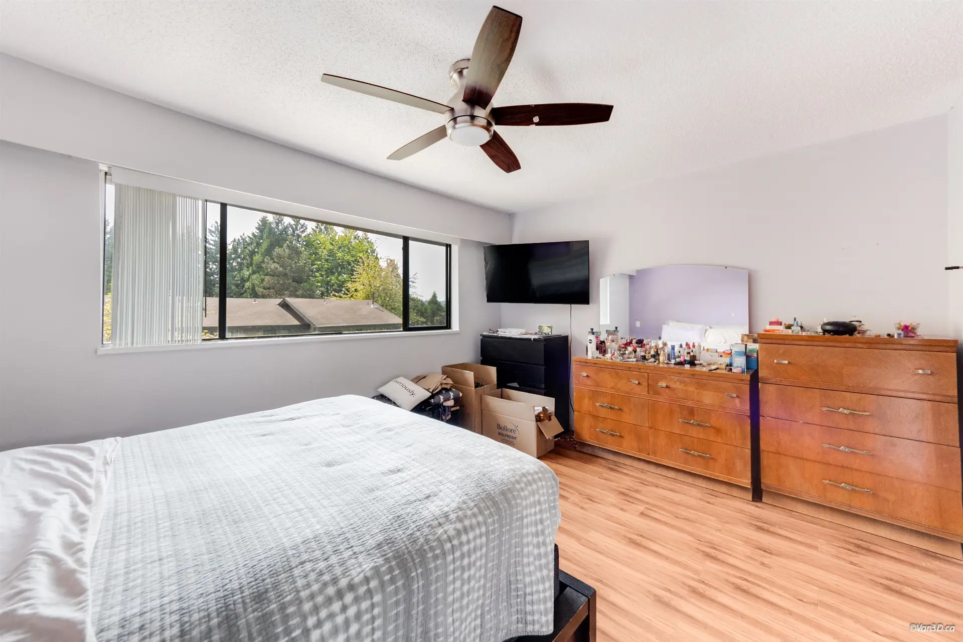 6884 Bromley Court - Image 19
