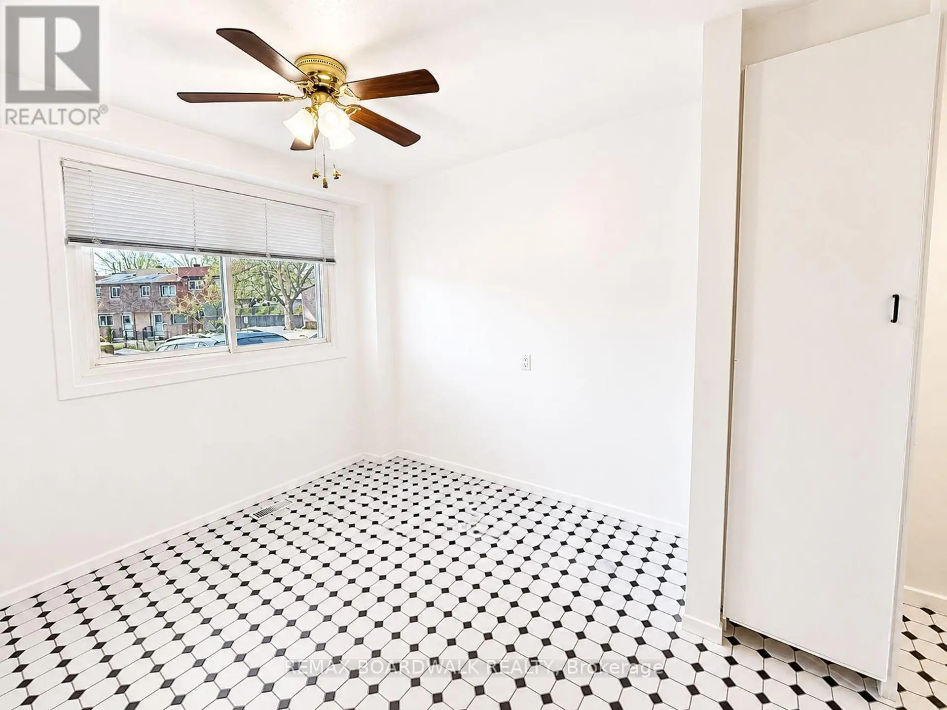 53J SUMAC STREET - Image 3