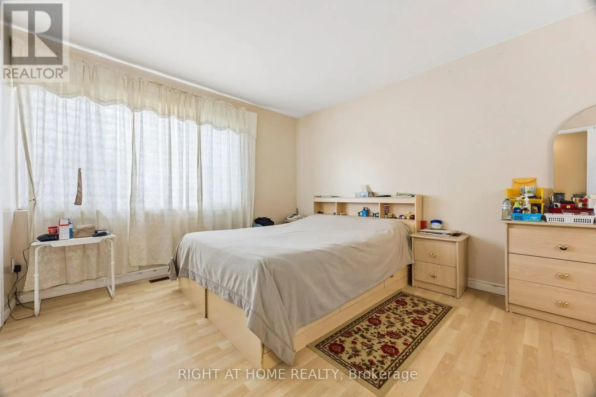 #5 2002 MARTIN GROVE ROAD - Image 12