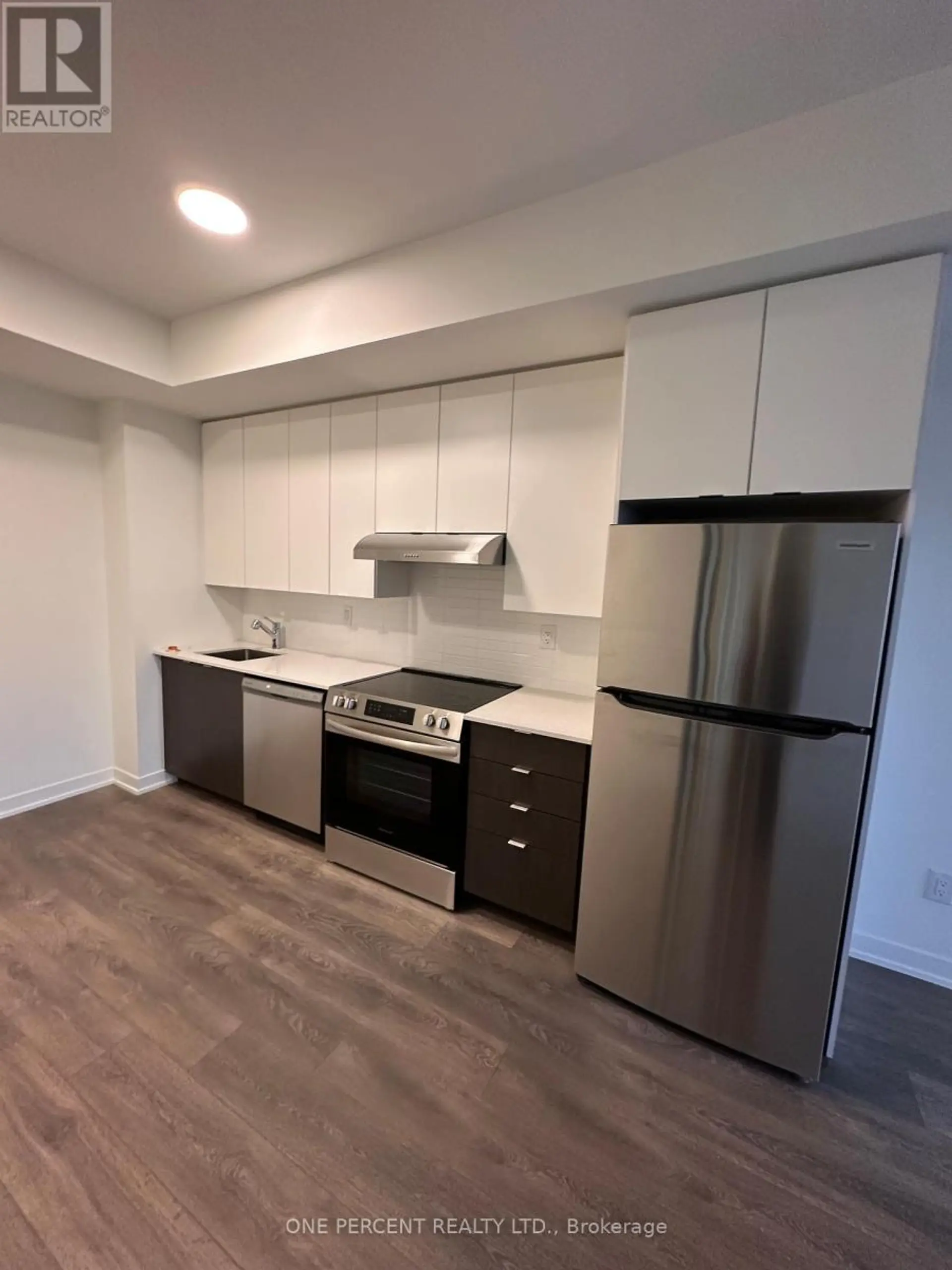 #610 165 CANON JACKSON DRIVE - Image 7