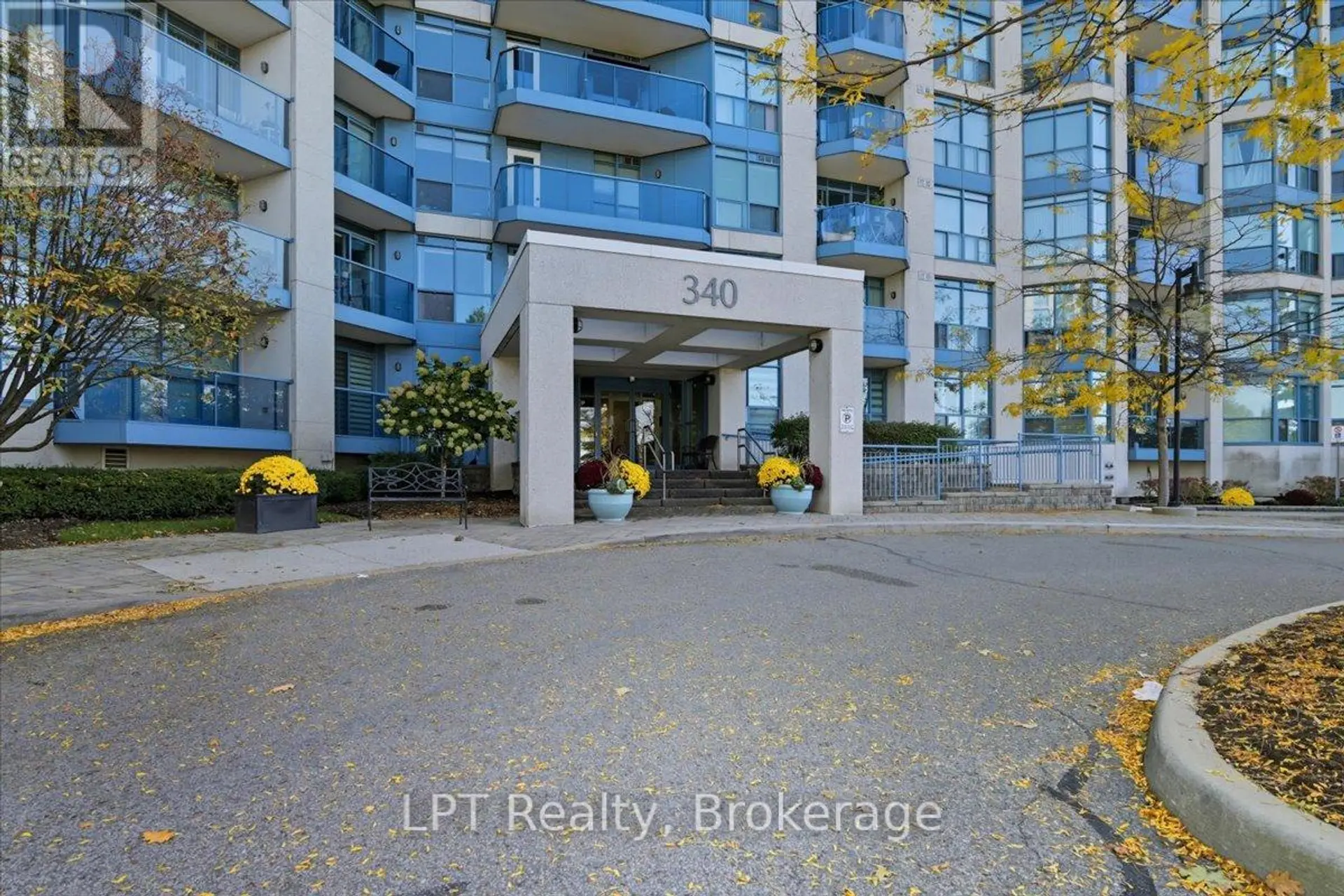 #815 340 WATSON STREET W - Image 4