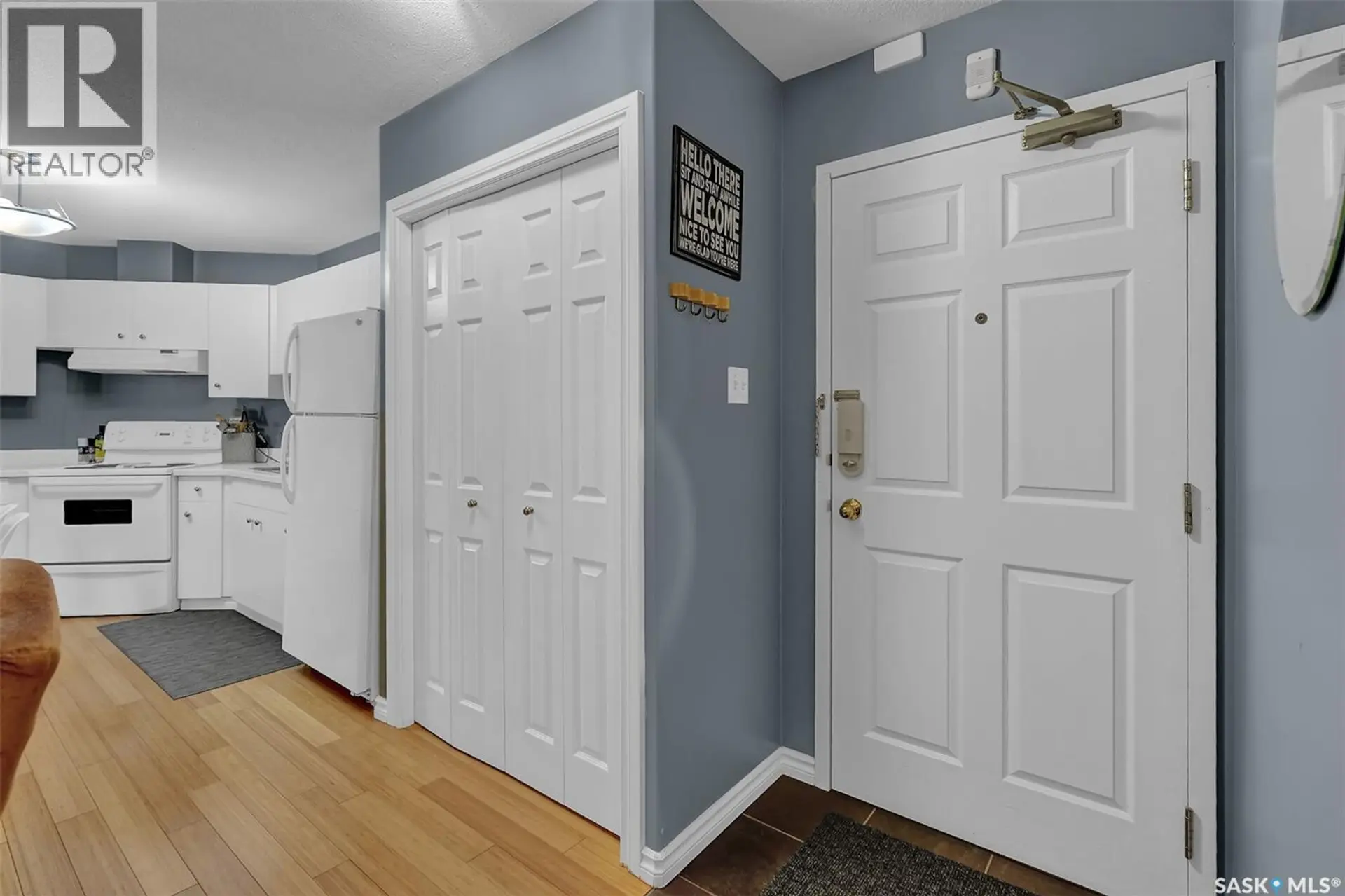 #208 2203 Angus STREET - Image 5
