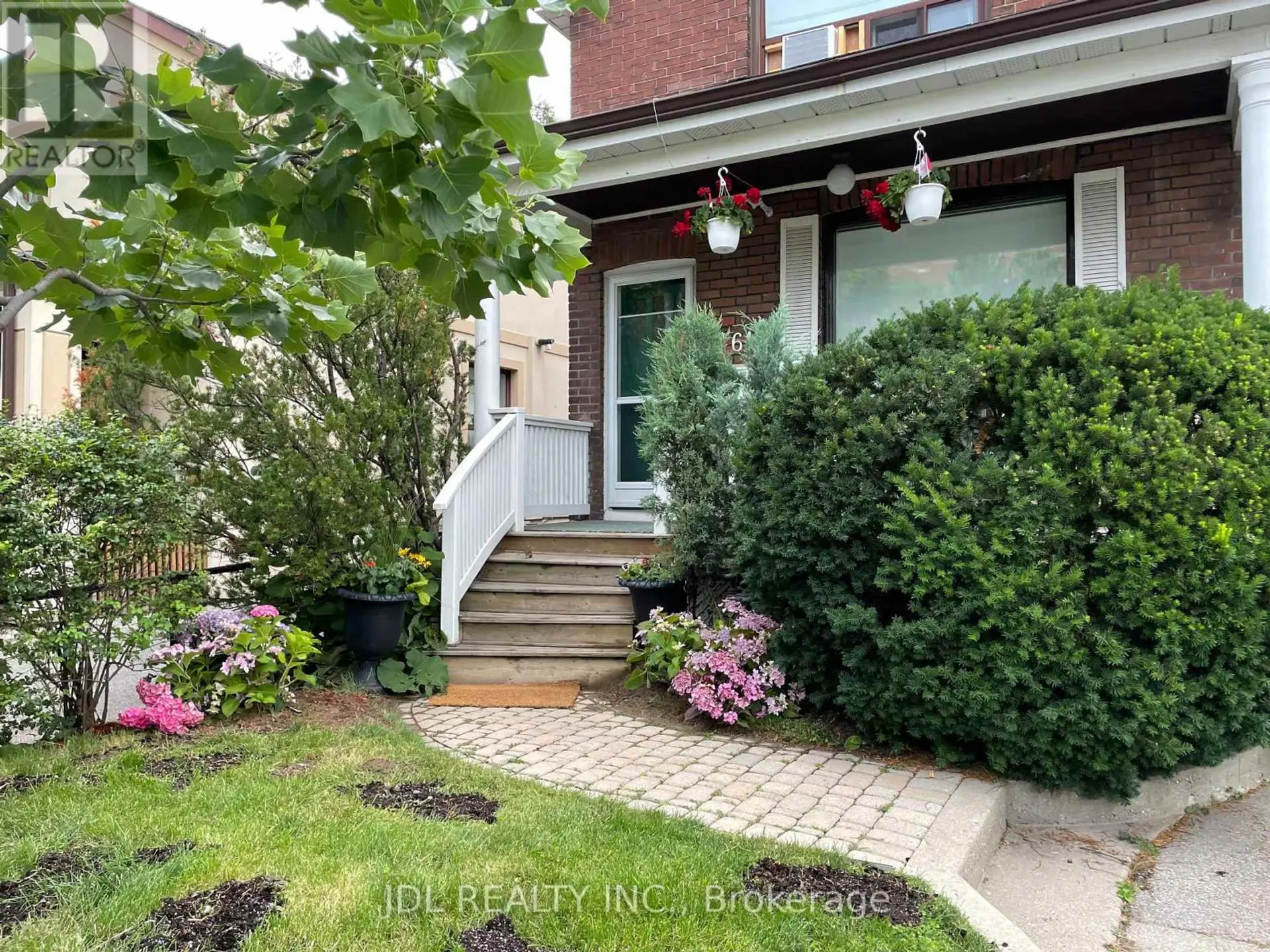 61 GUESTVILLE AVENUE - Image 1