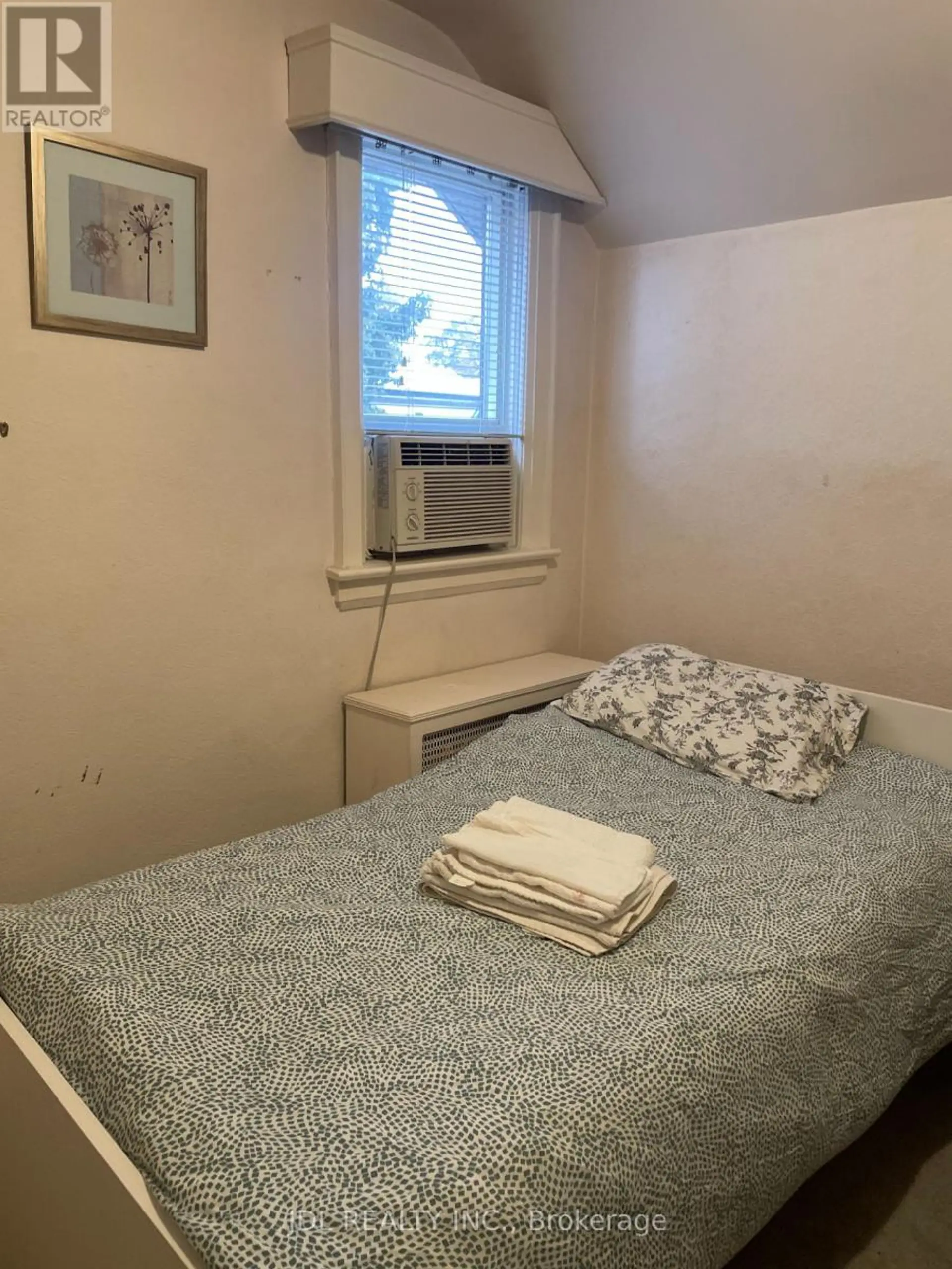 61 GUESTVILLE AVENUE - Image 11
