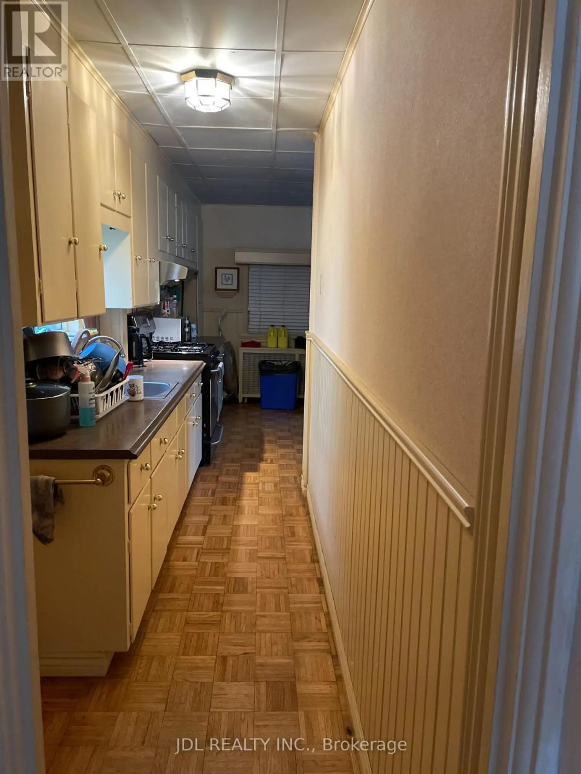 61 GUESTVILLE AVENUE - Image 3