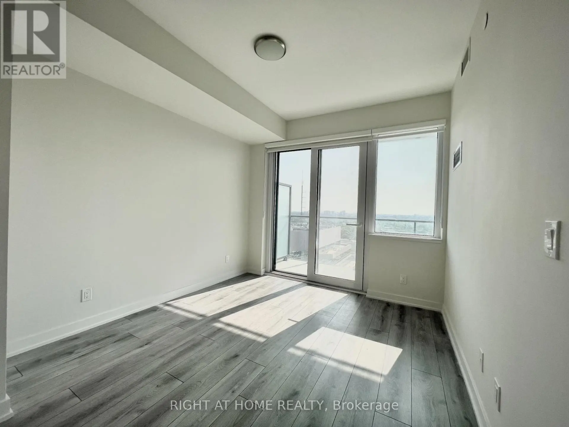 #2301 15 ELLERSLIE AVENUE - Image 12