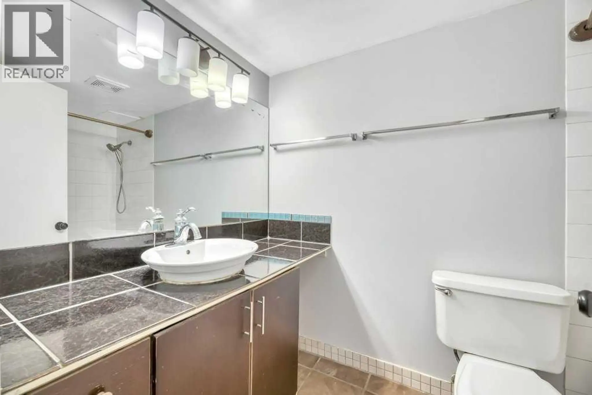 #206 507 57 Avenue SW - Image 14