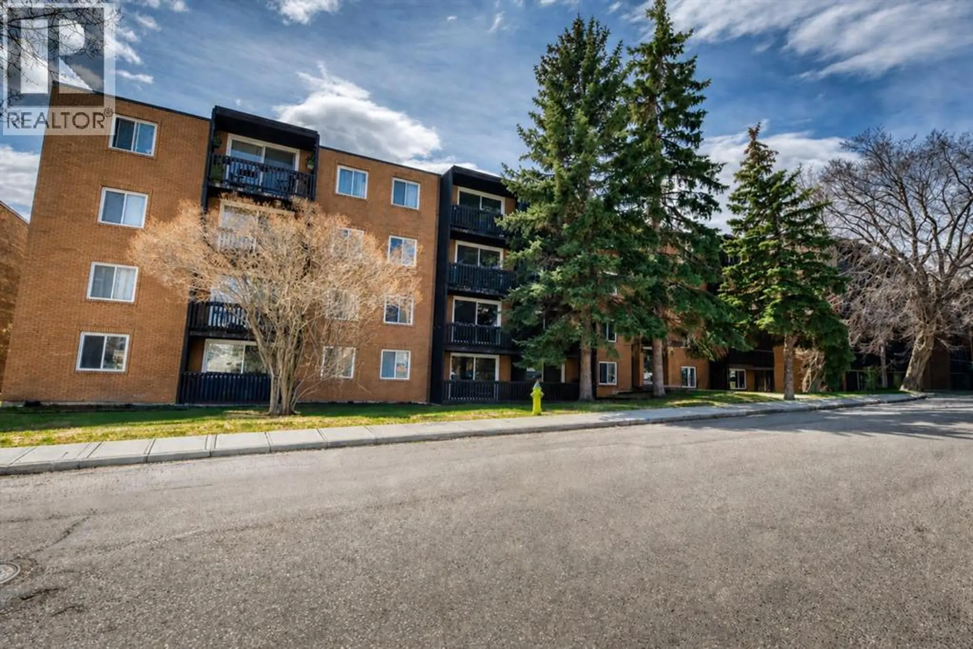 #206 507 57 Avenue SW - Image 2
