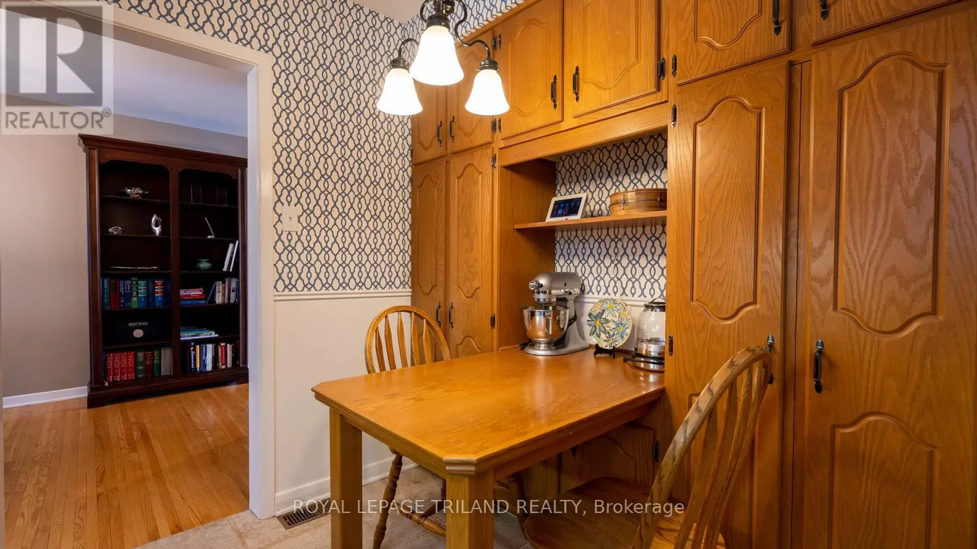 7 BRIARHILL PLACE - Image 8