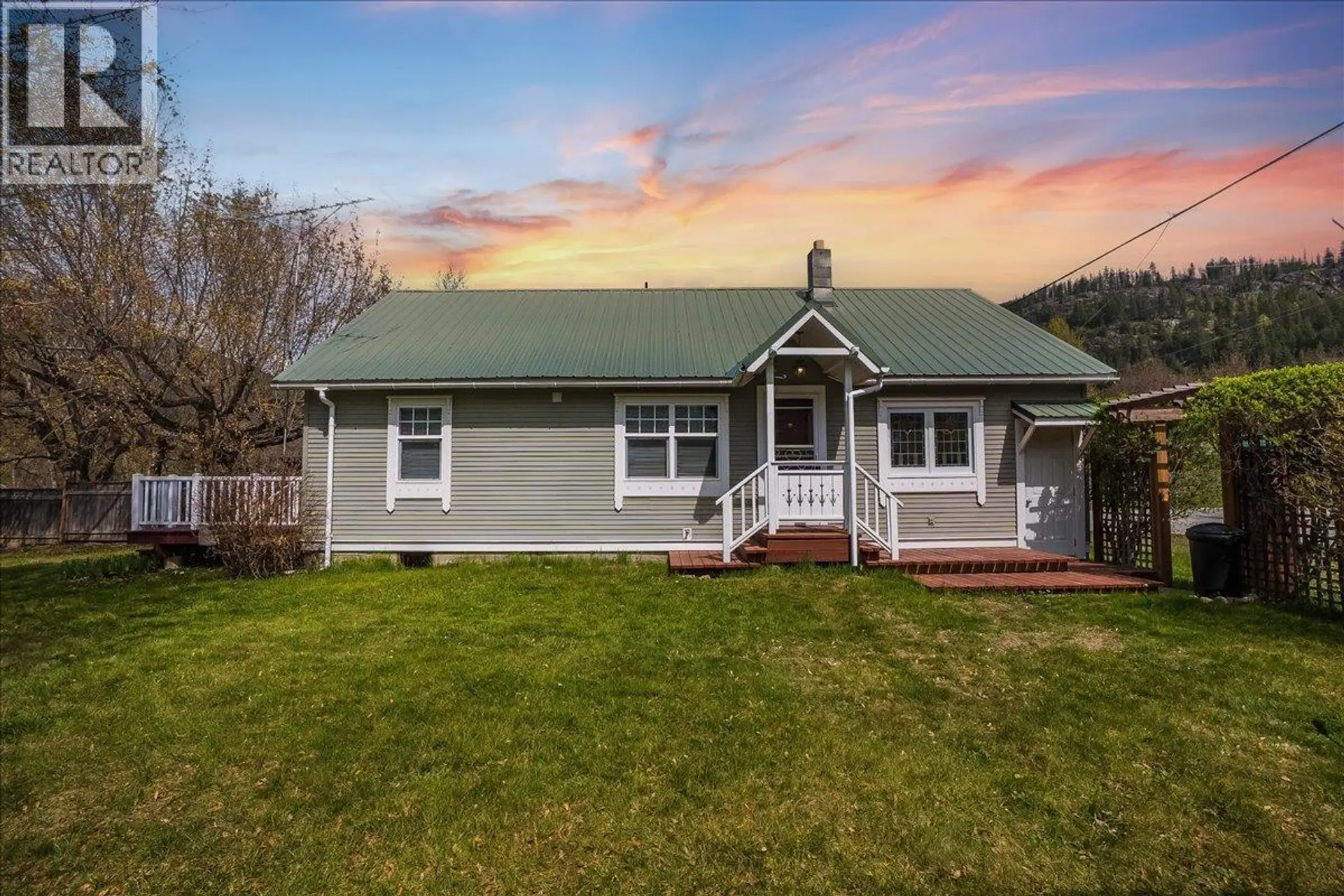 Property at 501 Arthur Street, Slocan, BC